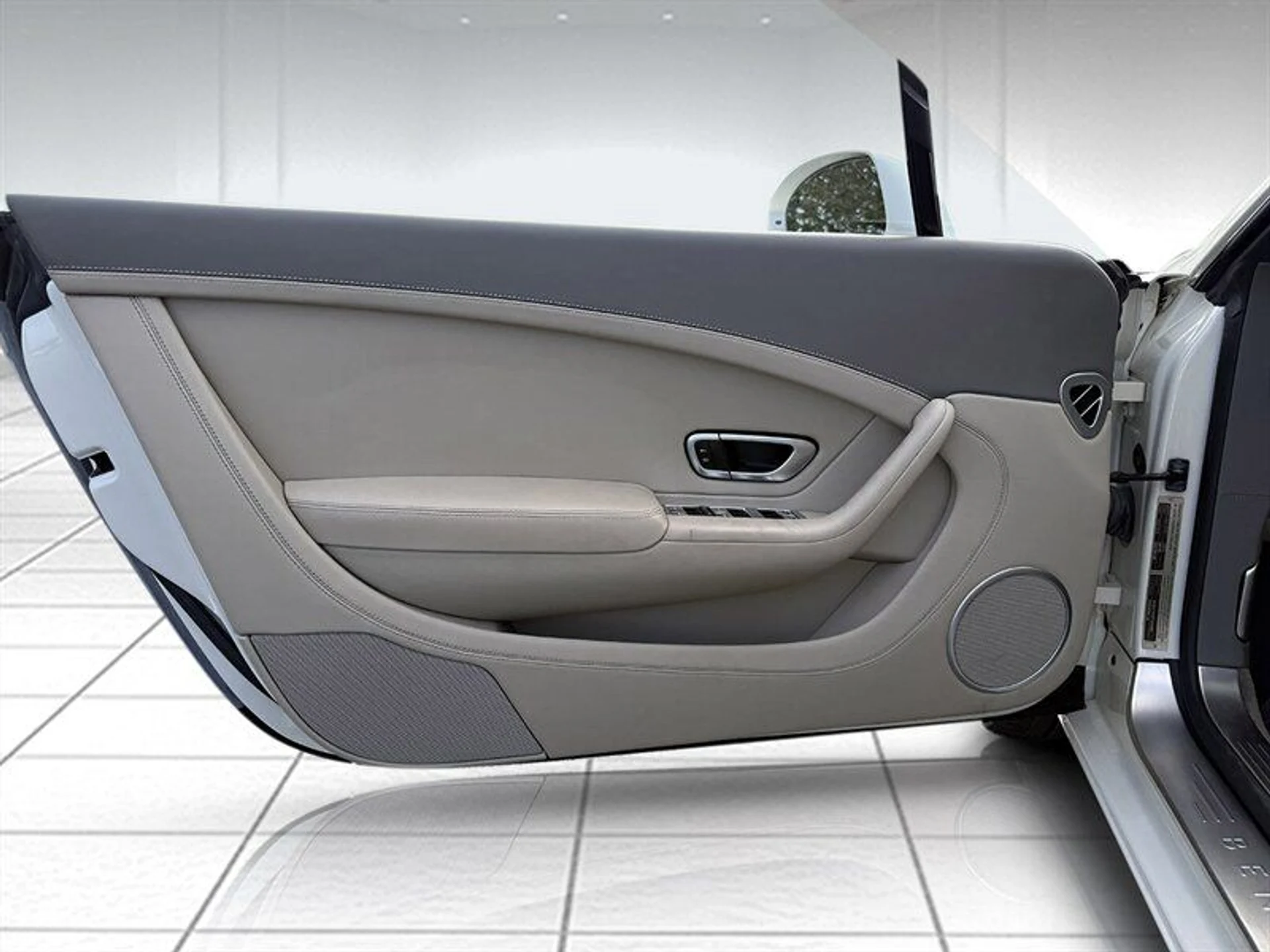 mph025_2202063832_b9659ca2ea_800_d7b7f75a1c