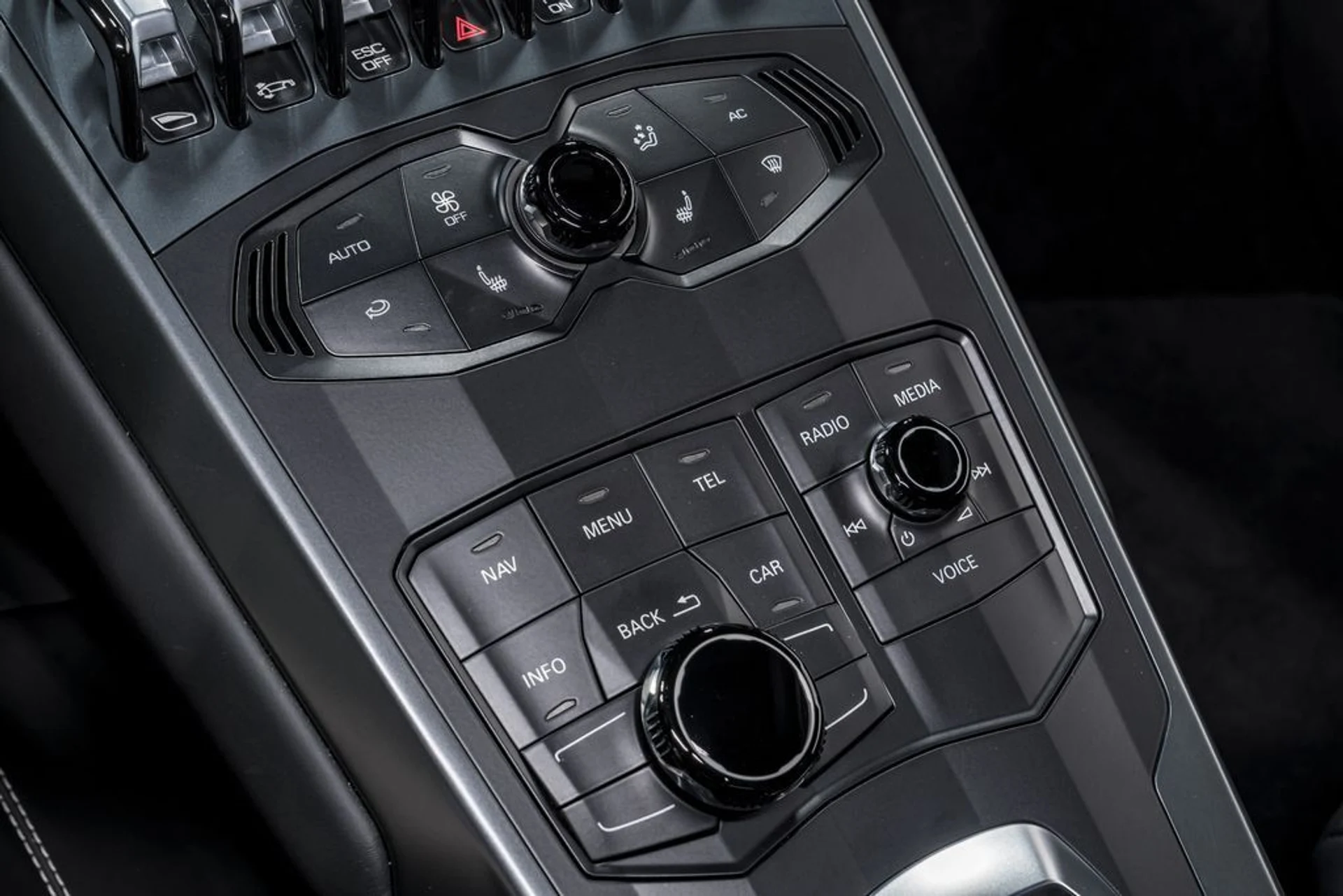 mph025_220689821_a703ff7222c40e41401f85ef1ba03a1ax_2f04b4dc13