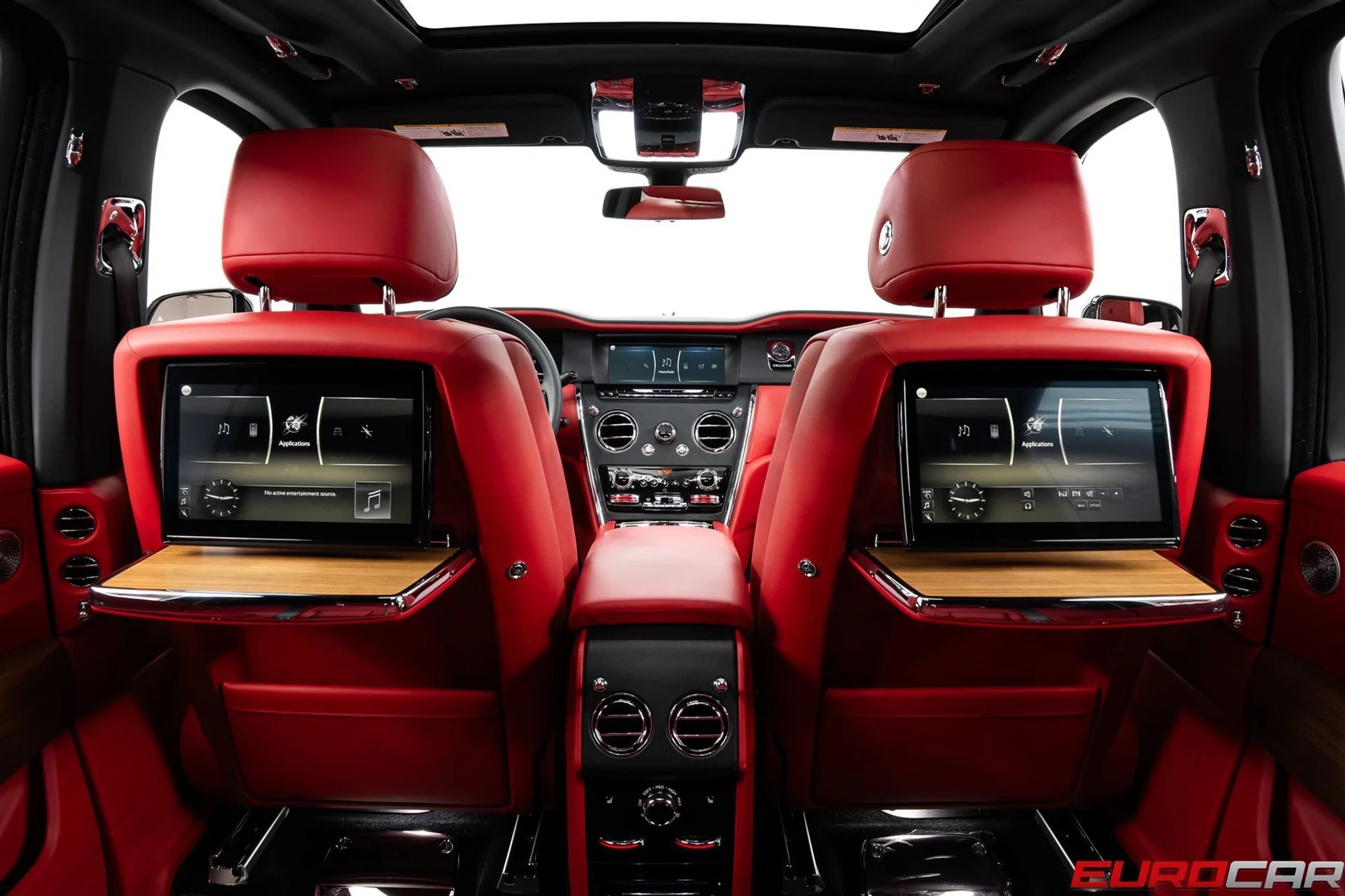 mph025_220874122_71025879_bbee_4890_8f2b_97786aa5cc66_004cf6a018