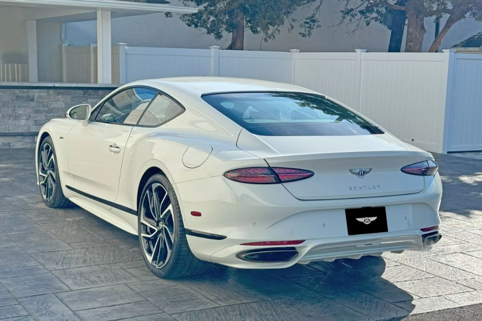 mph025_2209471614_Used_2025_Bentley_Continental_GT_Speed_1775062908_5989618ee7