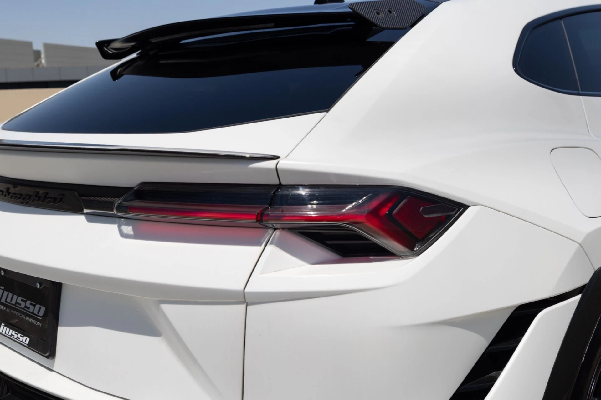 mph025_2213877323_Used_2023_Lamborghini_Urus_Performante_1778699369_680eb3b669
