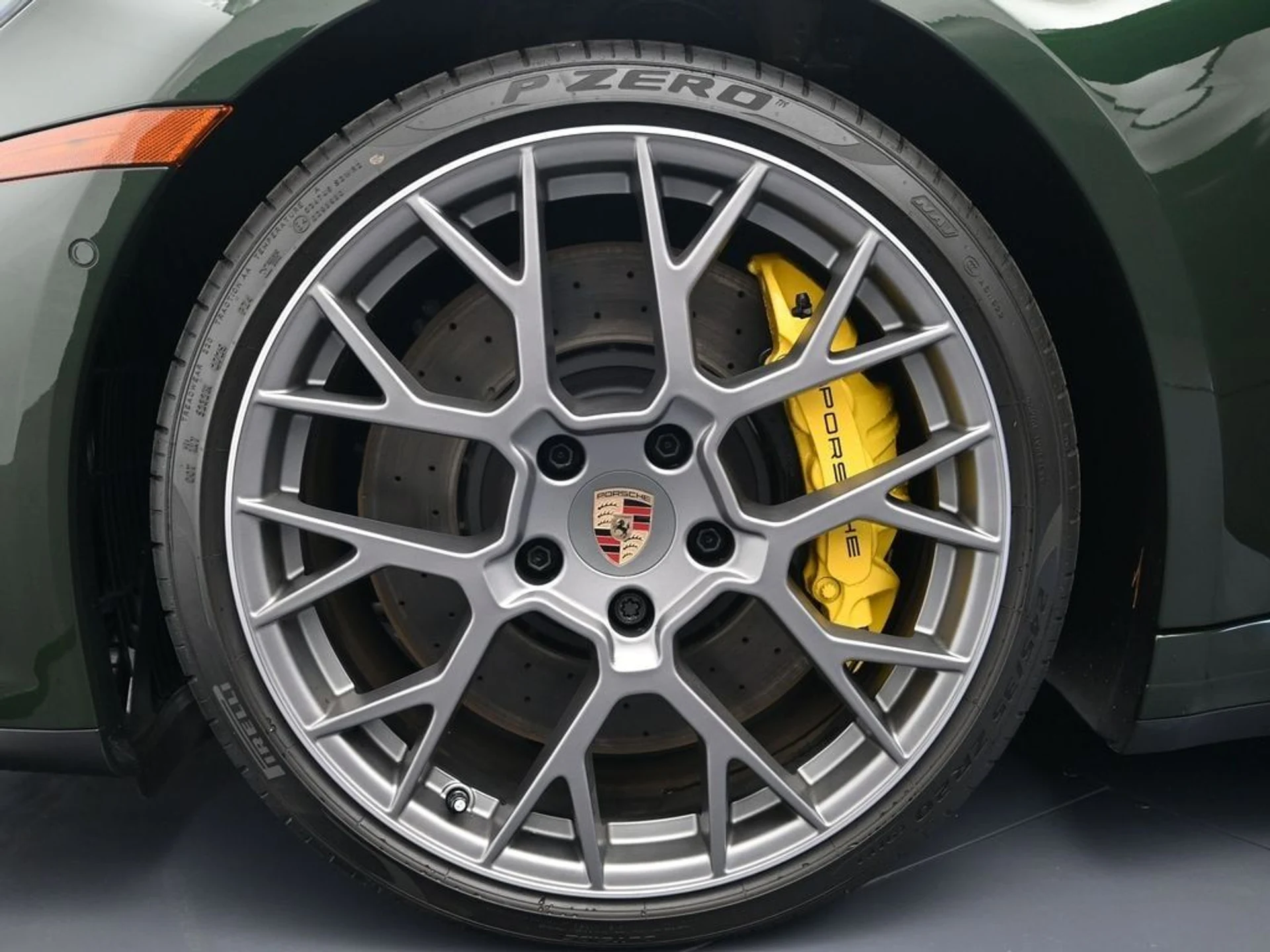 mph025_2218006041_5d9a9382558fa477be26658b8742630fx_3496b4069e