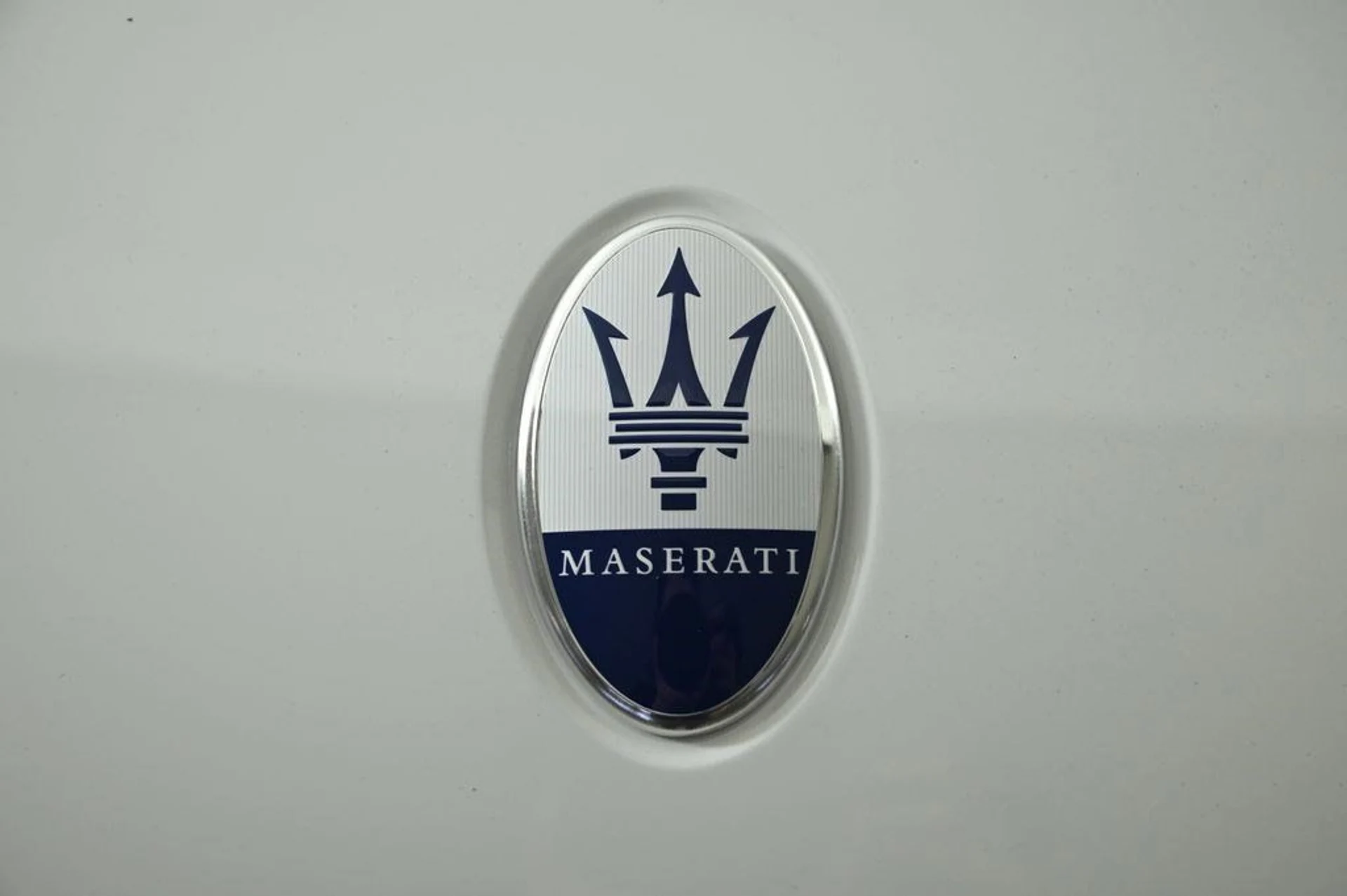 mph025_2238136748_new_2025_maserati_grecale_awd_11350_22975686_25_1024_840c7f3d66
