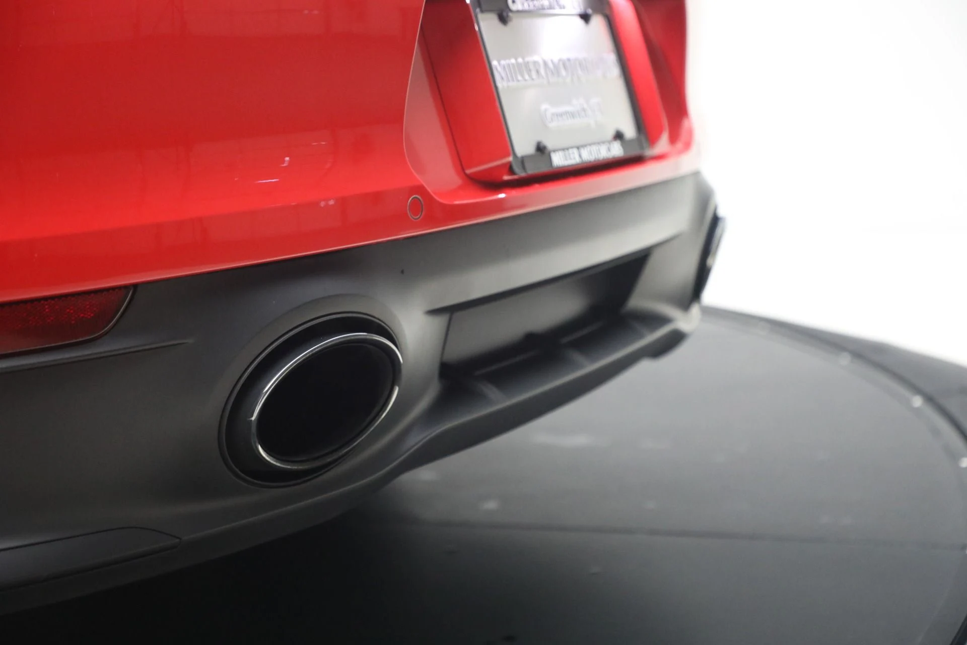 mph025_224412585_Used_2022_Porsche_911_Carrera_4_GTS_1775578385_f4fcef5f5e