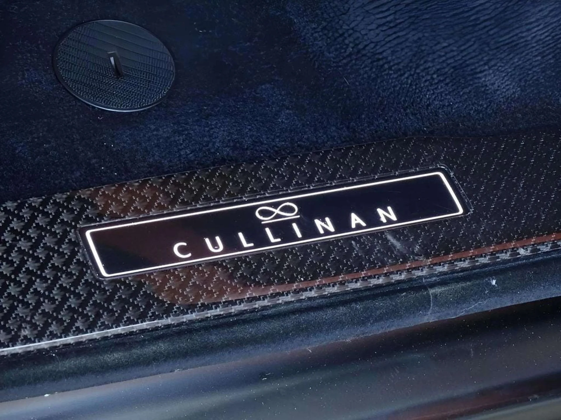 mph025_2245947393_894287f17a9f3793b7ba31a3c302eef4x_4dddc95a76