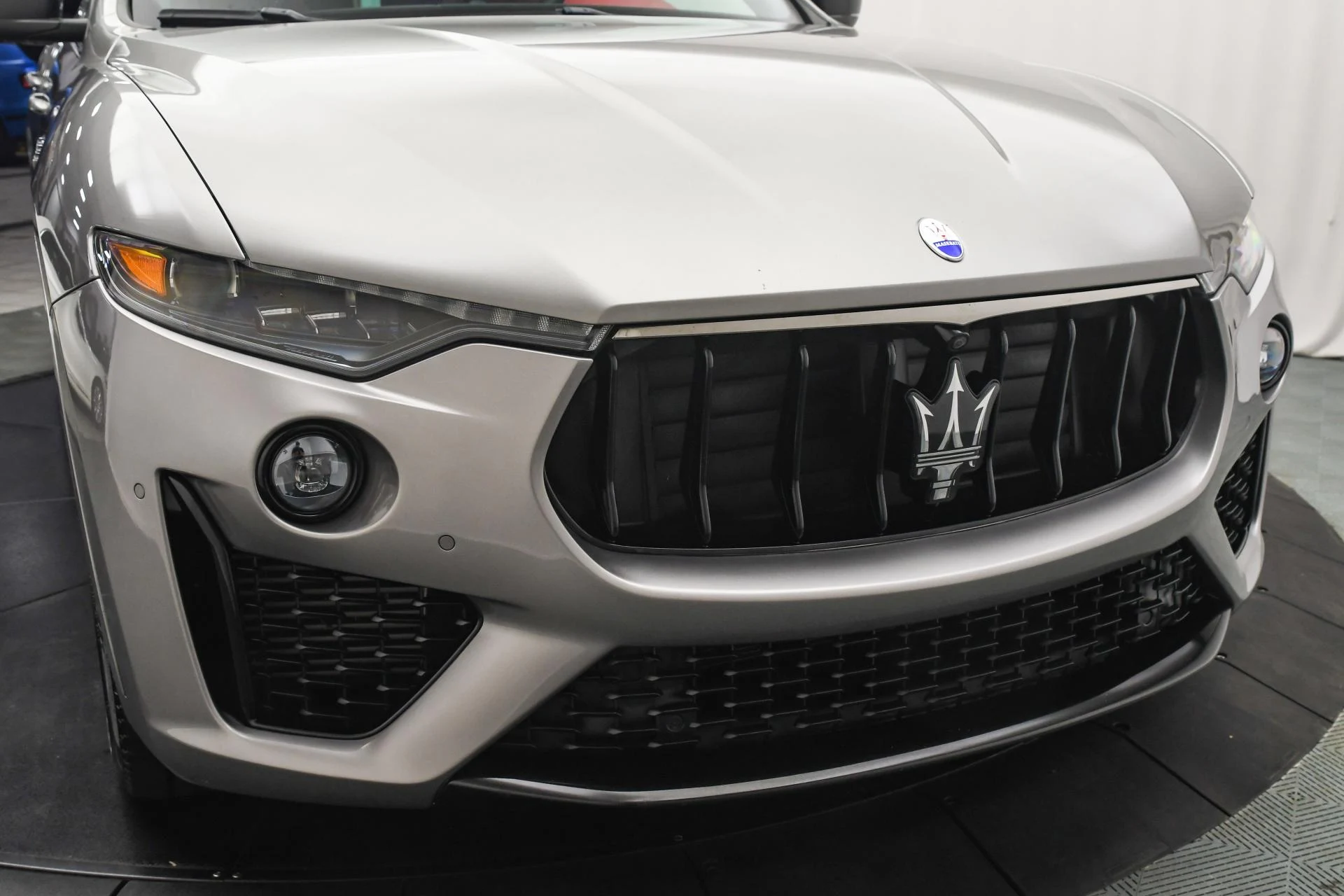 mph025_2253858042_Used_2020_Maserati_Levante_S_Gran_Sport_1753430204_a0a977cc8c