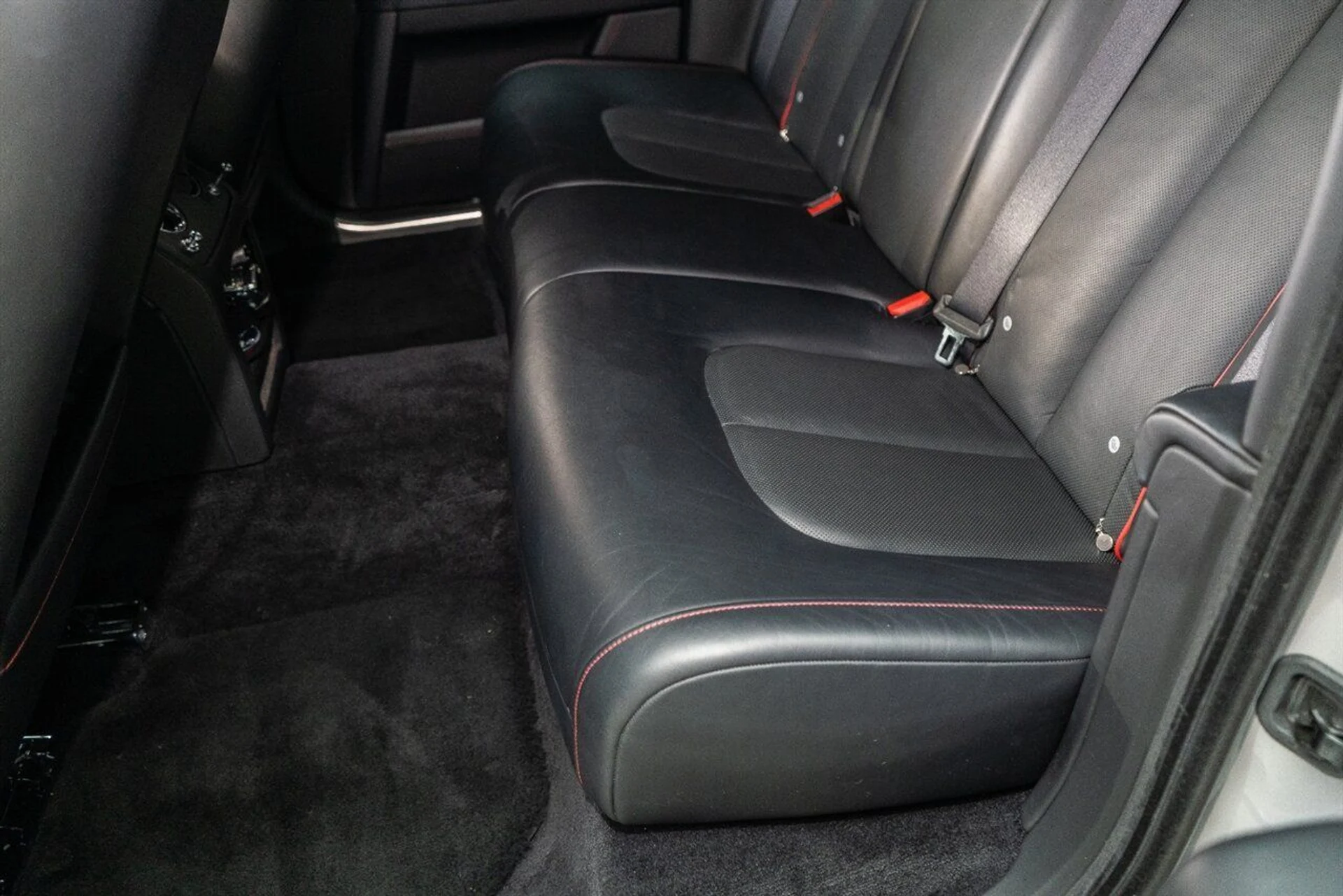 mph025_2255231154_5c2488d554_1280_7c05a9514c