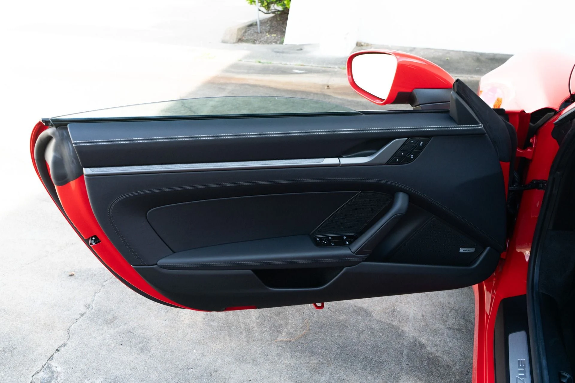 mph025_225535577_Used_2026_Porsche_911_Targa_4_S_1780095629_4150ea4a4b