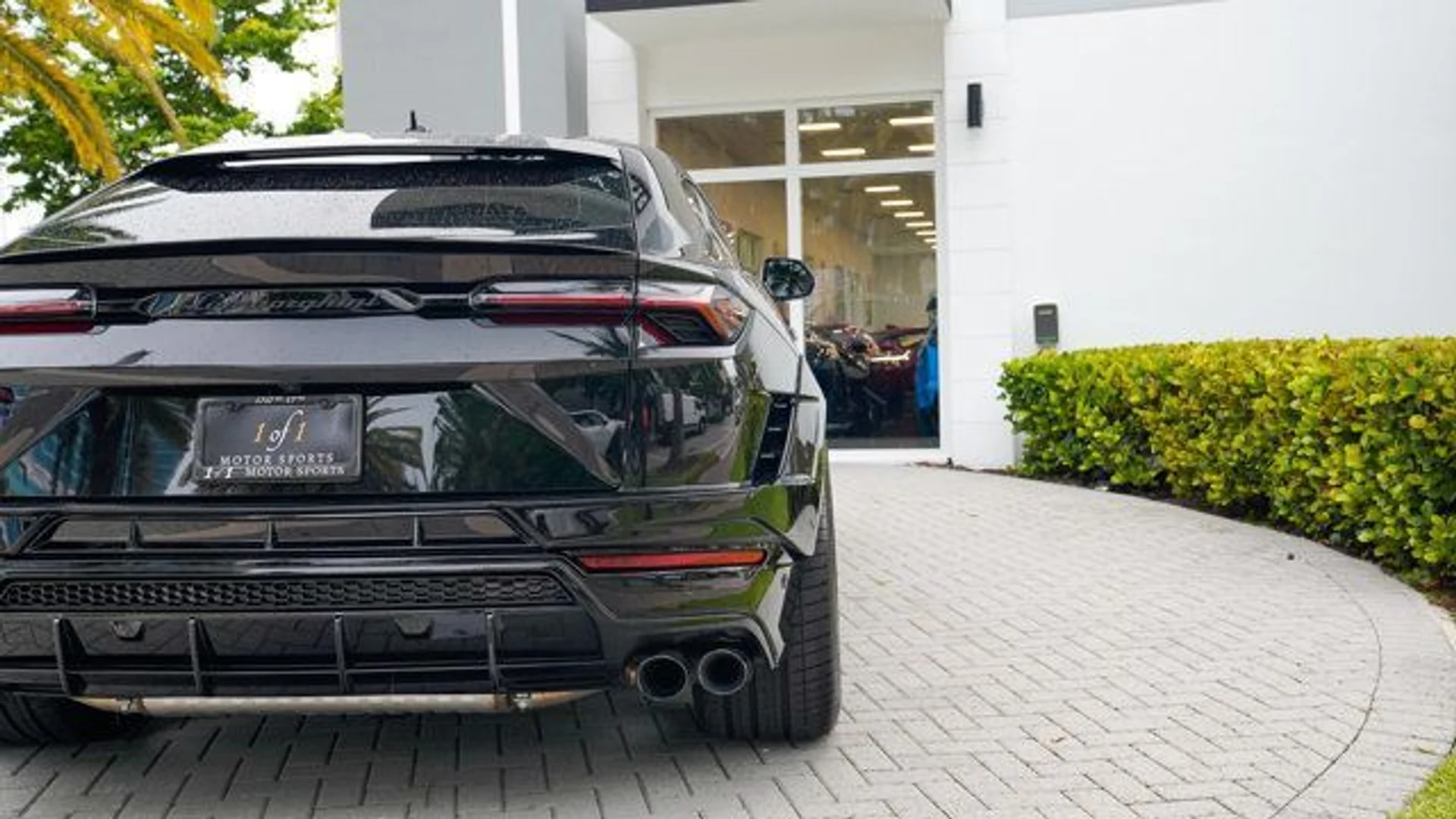 mph025_2269044819_22877179_26_640_5842e6cb0c