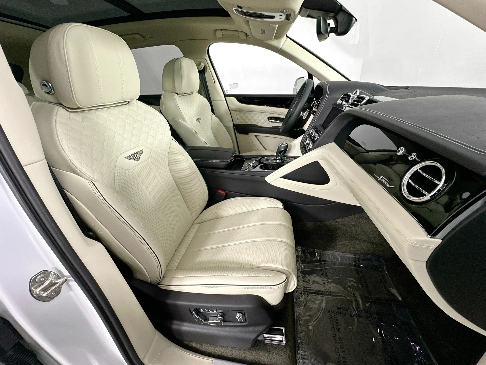 mph025_2269375690_26_25534216d0