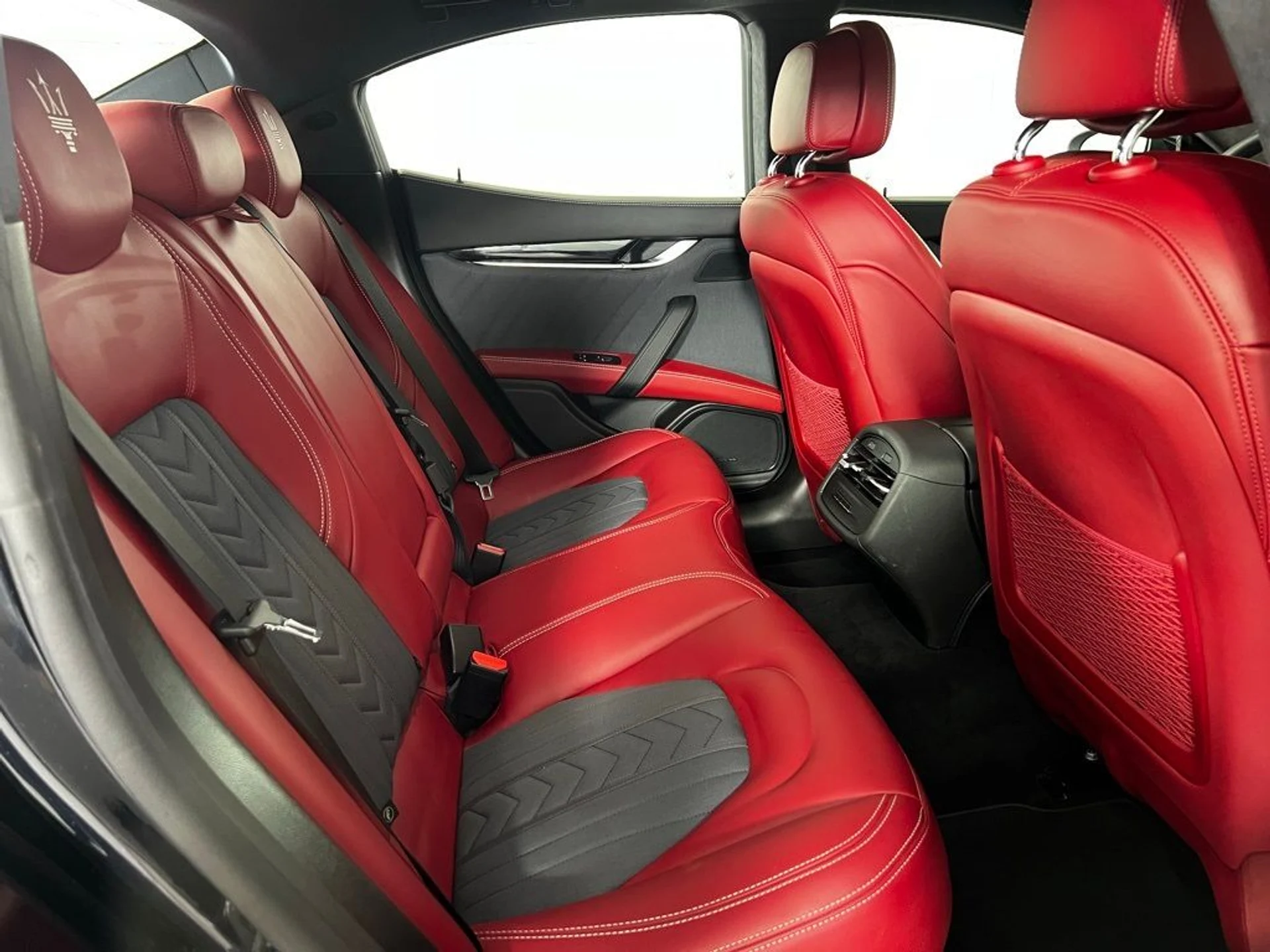 mph025_2276464415_0658d665b4f4a544b894f51c4a8840d3_7205d39e34