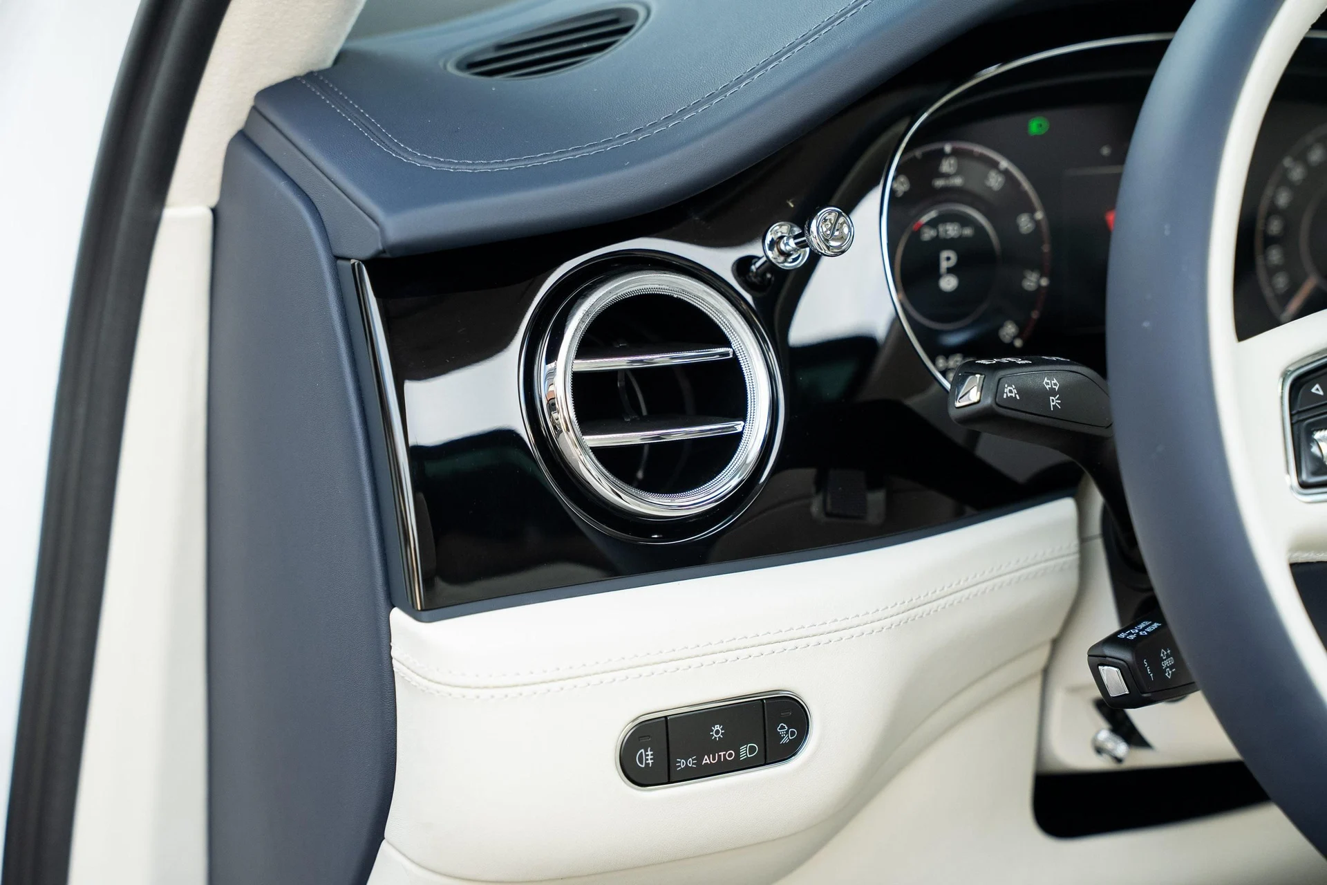 mph025_2277833219_442093803_689aca41b01227cfeeaaeea5_a9db4d0a40