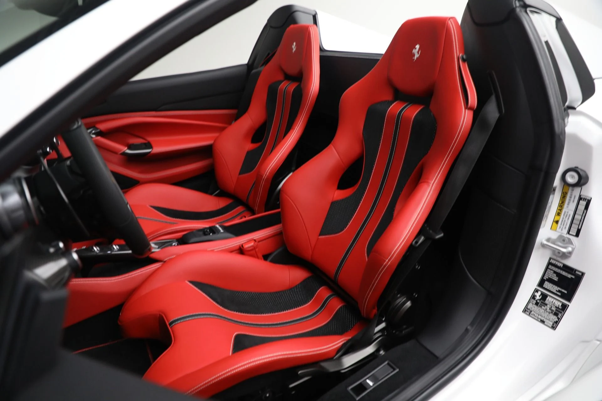 mph025_2279785064_Used_2023_Ferrari_F8_Spider_c553506013