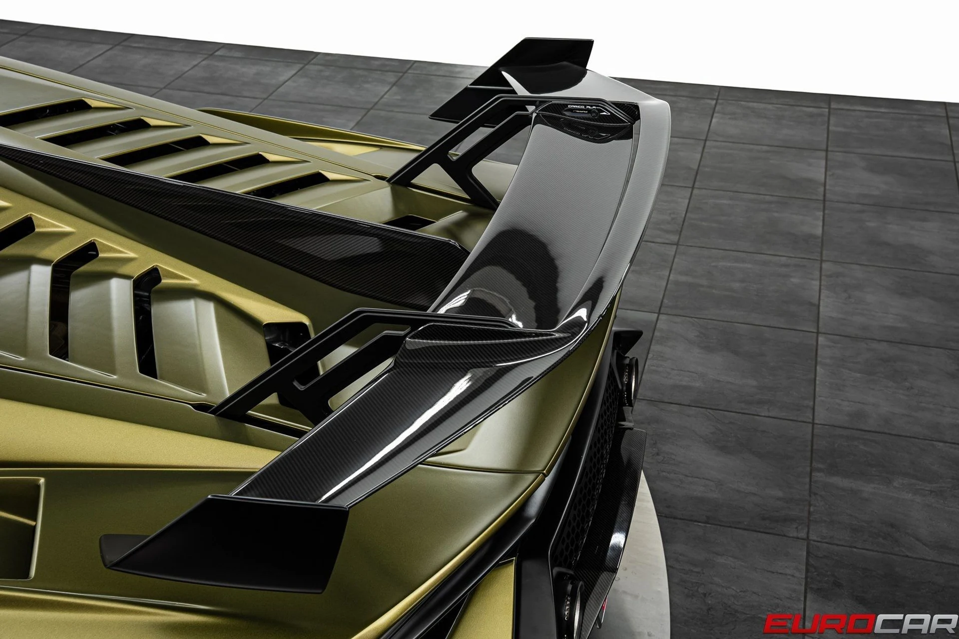 mph025_2283875836_image_26_3ce32a3d22