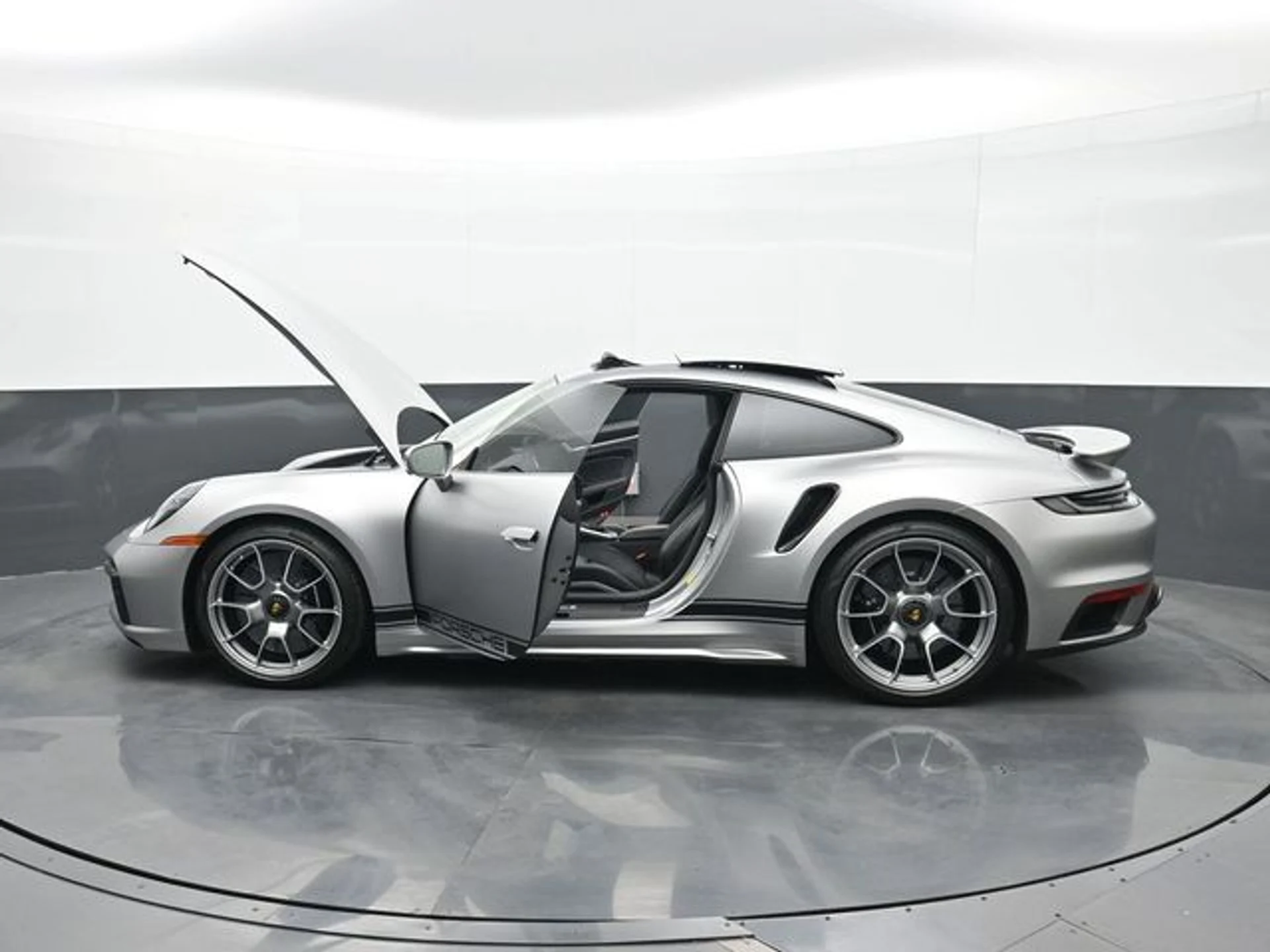 mph025_2288691434_2363bffe340d0fa17e8c66f12f4f6956x_897f854f07