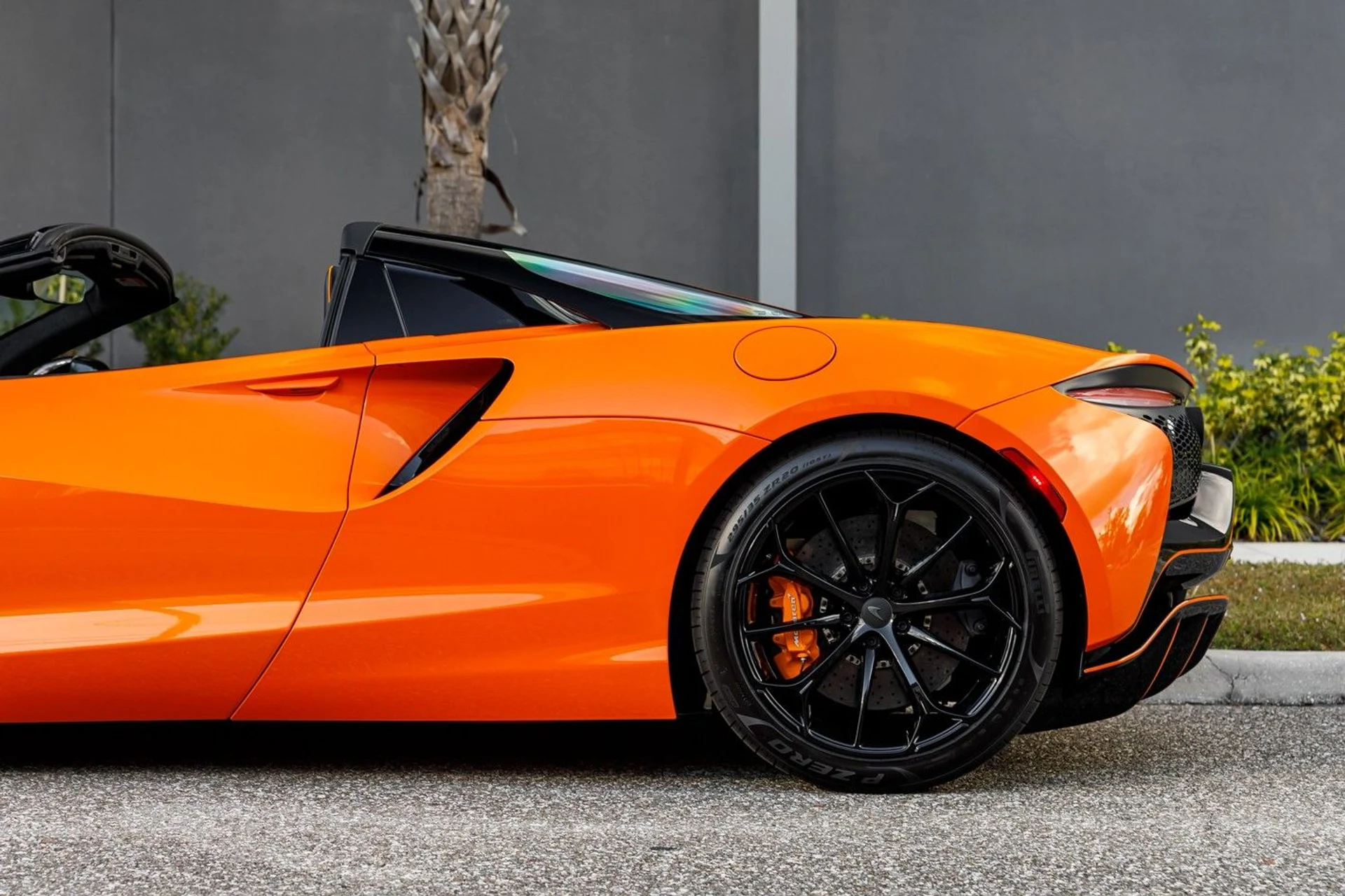 mph025_2295915189_457_p26_l_250061fd4d