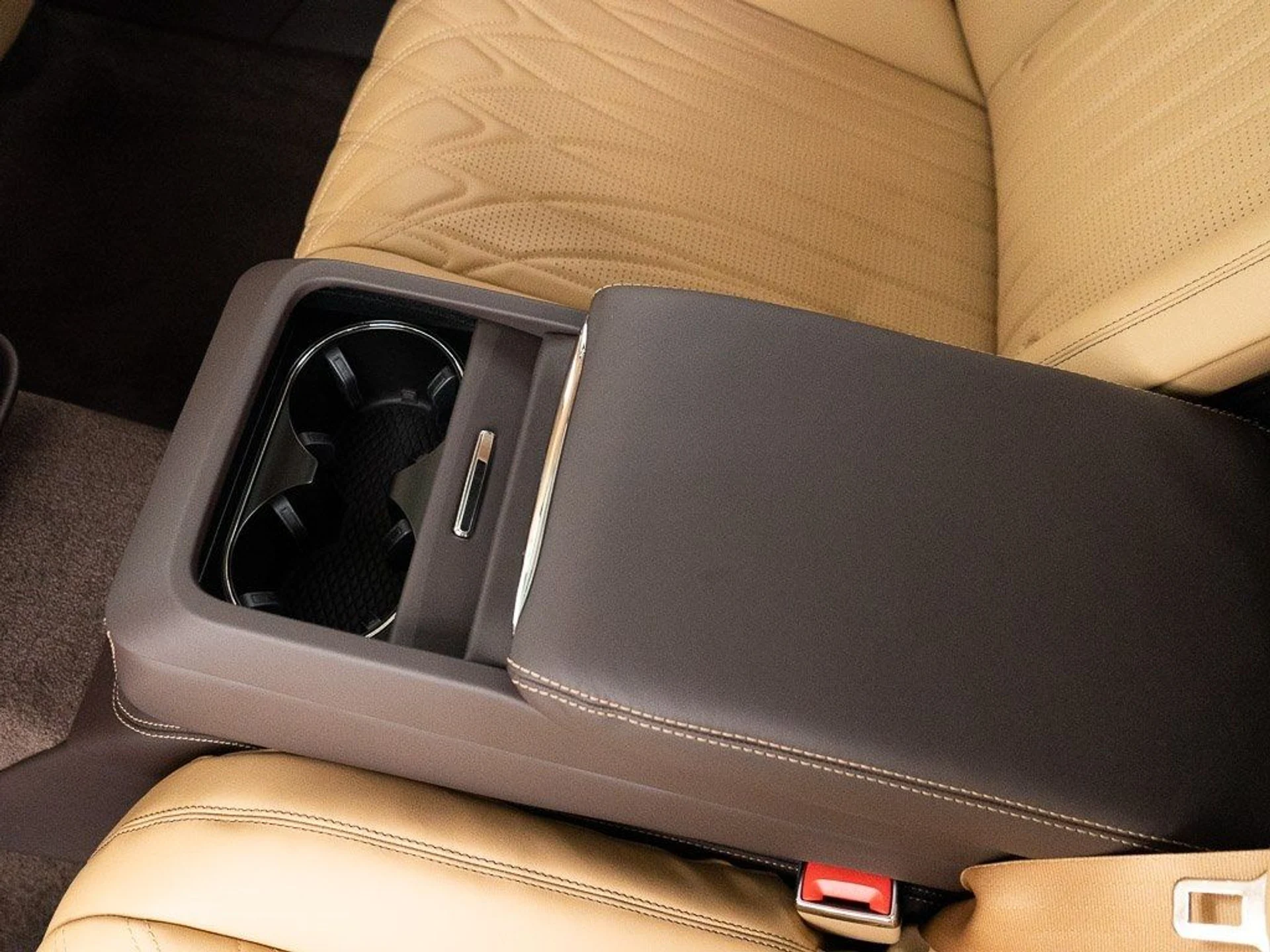 mph025_231099009_69296e6a642a41e6be20450baed67f87_deab4cd5fd