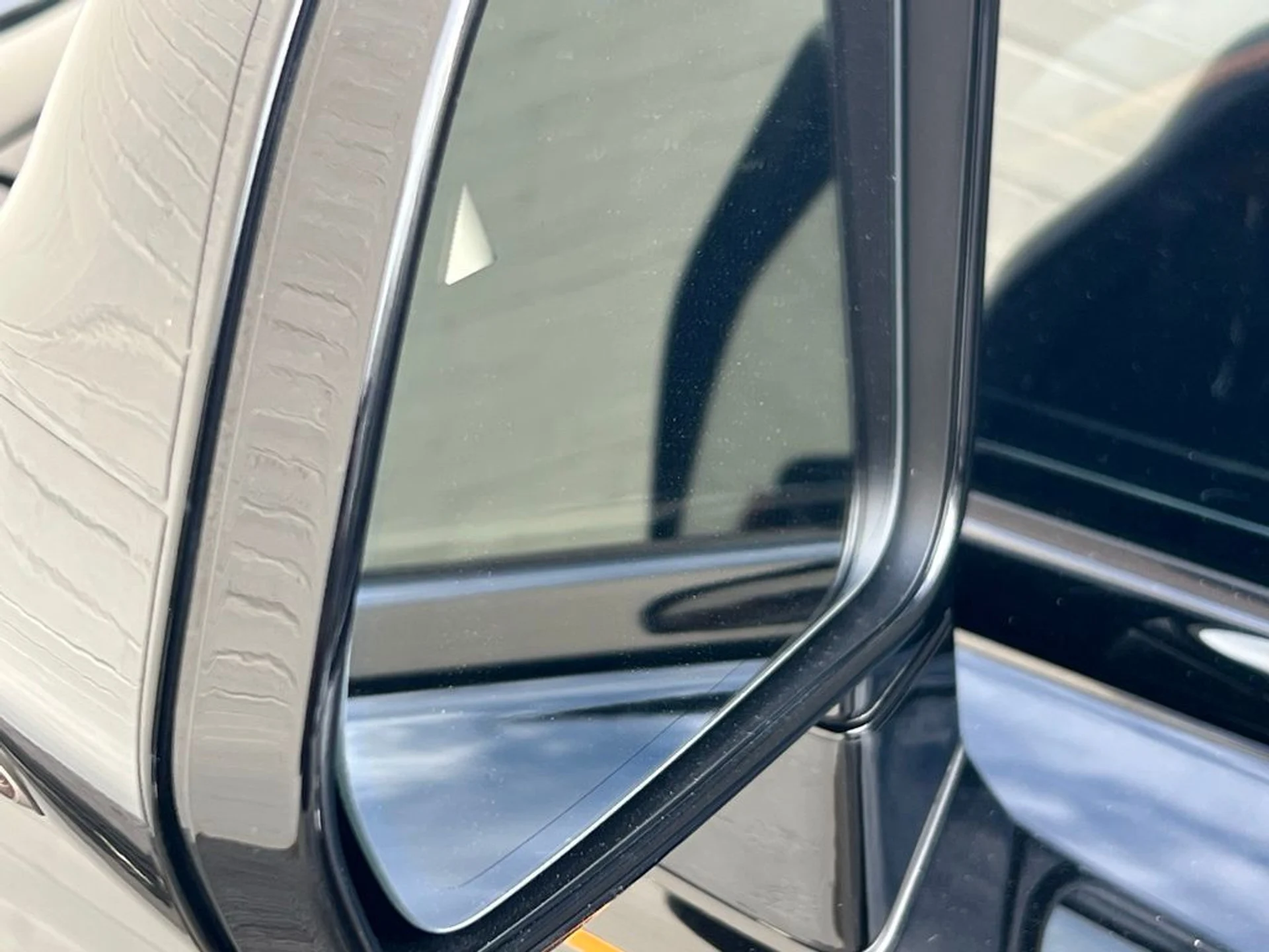 mph025_2311395861_e6154079dc499faffdb9b72746296b6ax_e41767c4d8