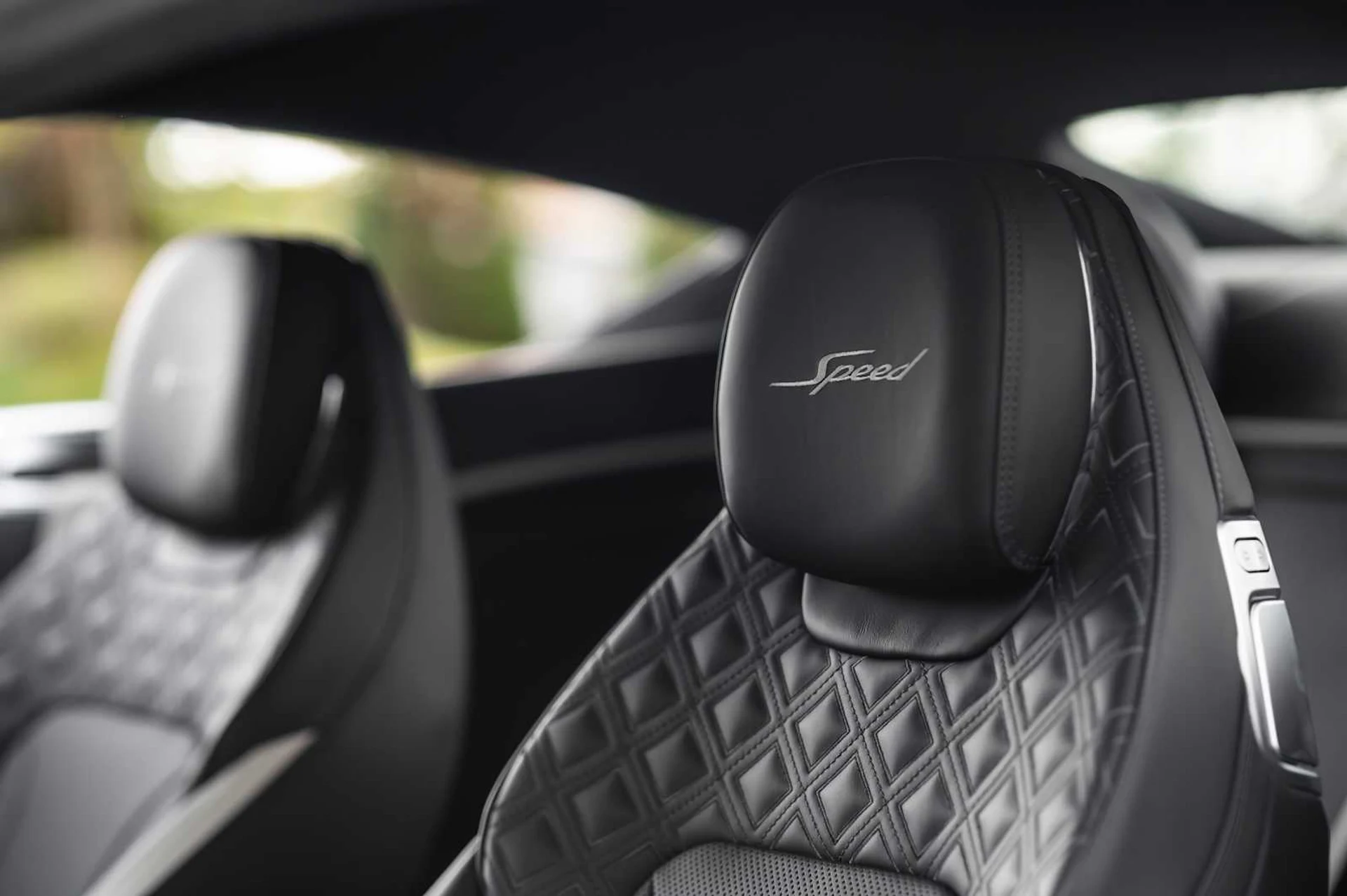 mph025_2315971346_97c2c08d7428e06b5a3471b3ca1f869bx_40df0073b7