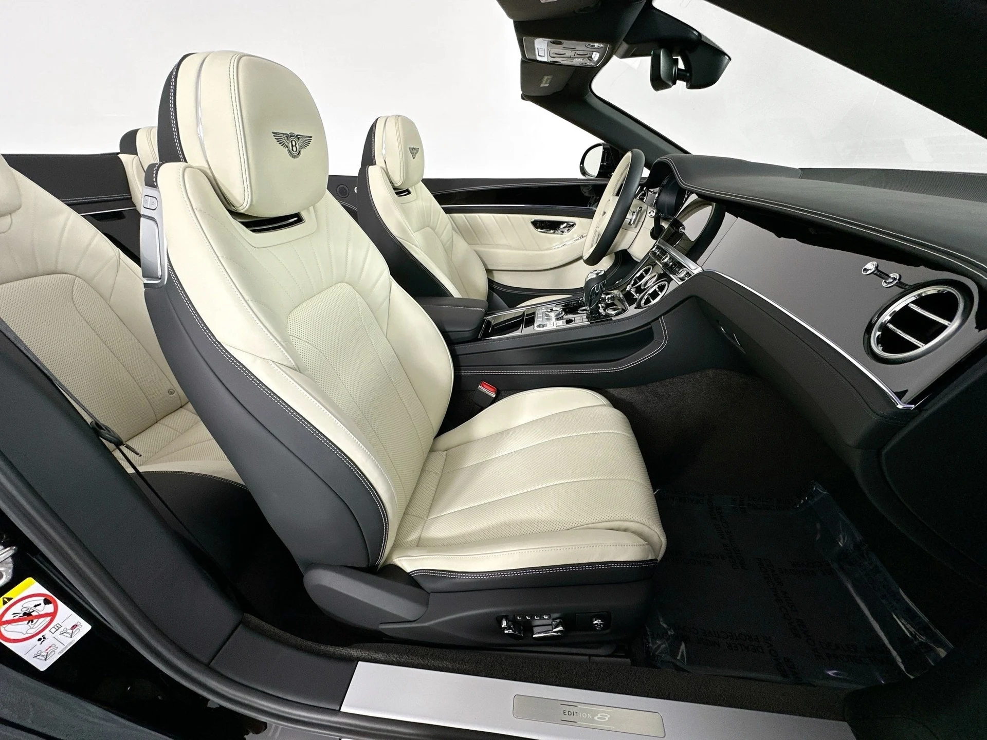 mph025_2316725661_26_c171741dee