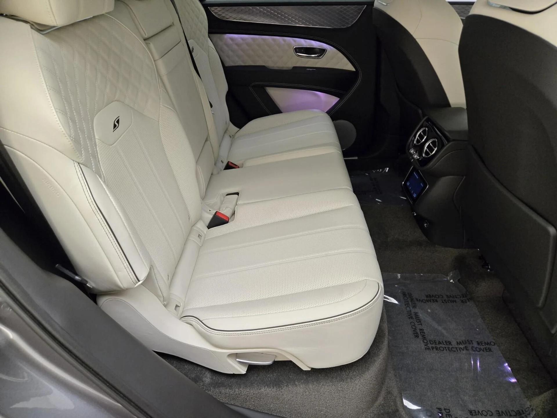 mph025_2316905586_Used_2022_Bentley_Bentayga_S_1755157223_ed8861e974