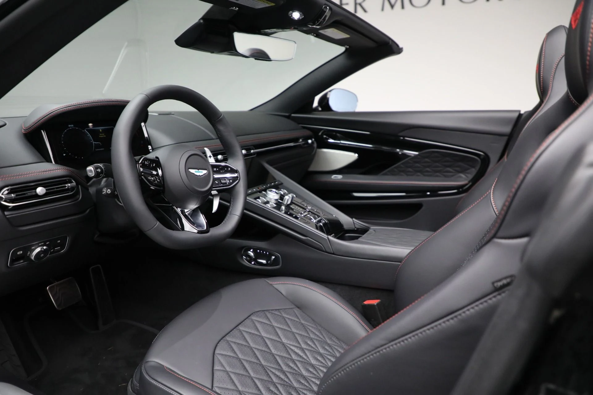 mph025_2320308039_New_2025_Aston_Martin_DB_12_Volante_3726cc296b