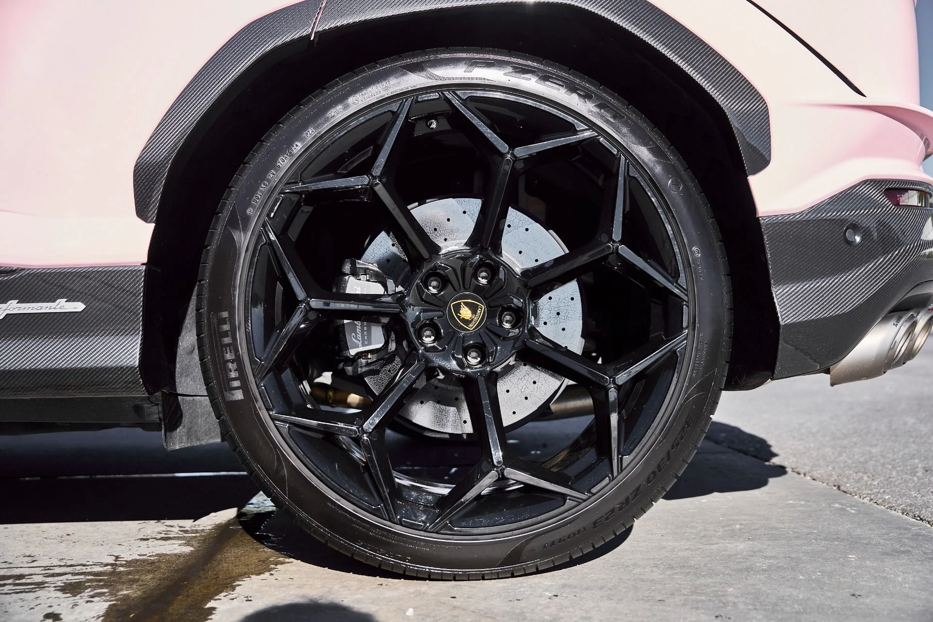 mph025_2323187711_Used_2024_Lamborghini_Urus_Performante_1767667931_e54ed86057