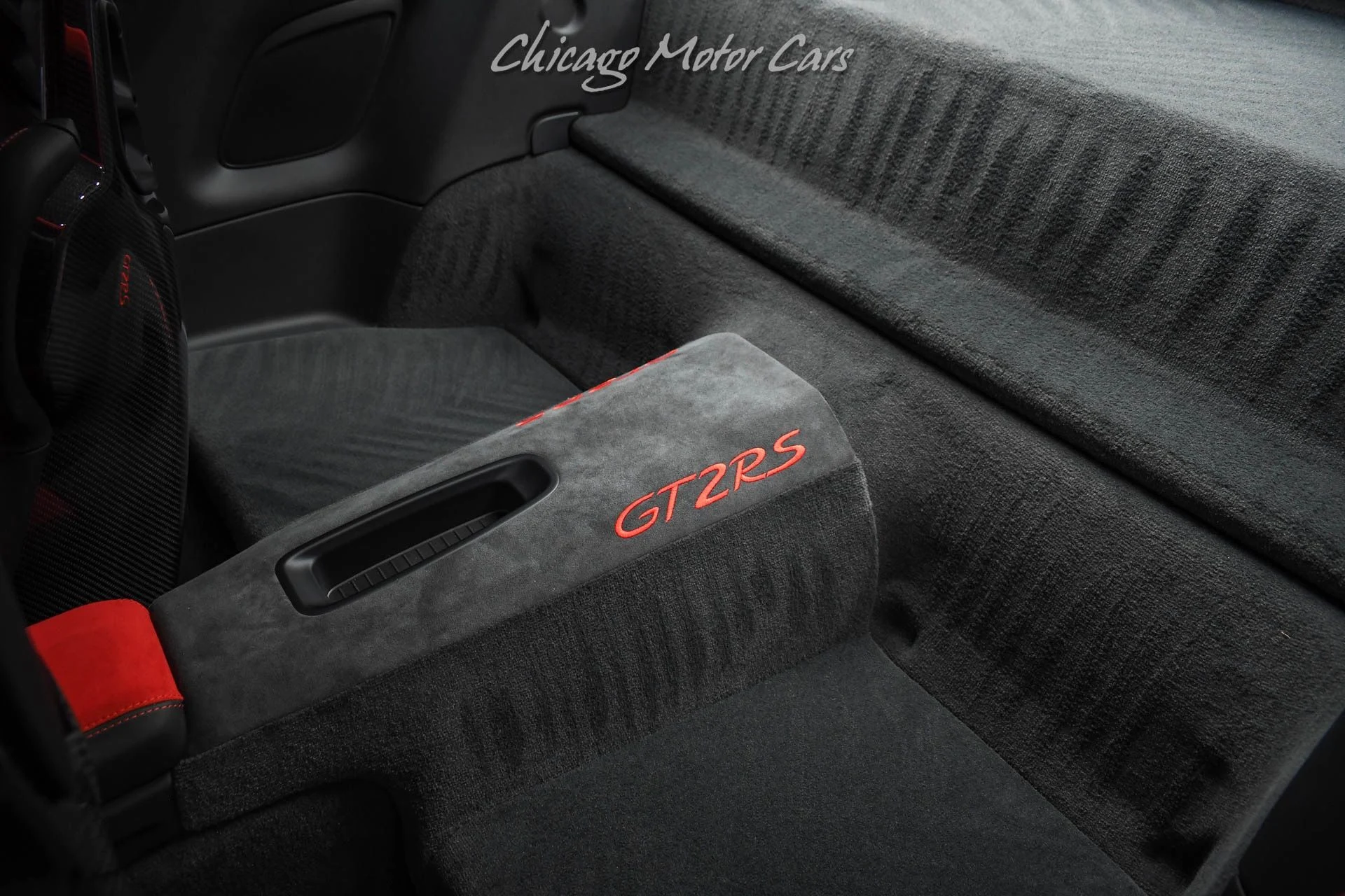 mph025_2323317821_12960_p26_l_8e8ff1b758