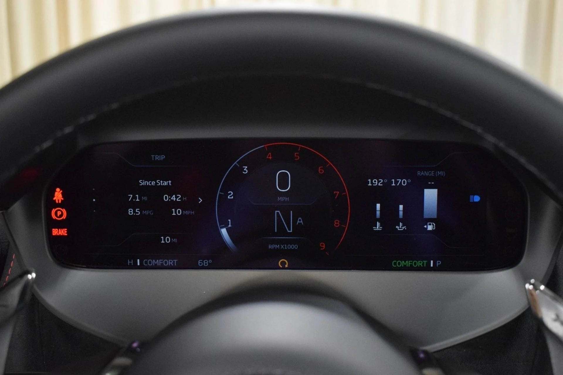 mph025_2334984532_13283bc8d259a11bff4275e158a0cd4ax_579cb33cec