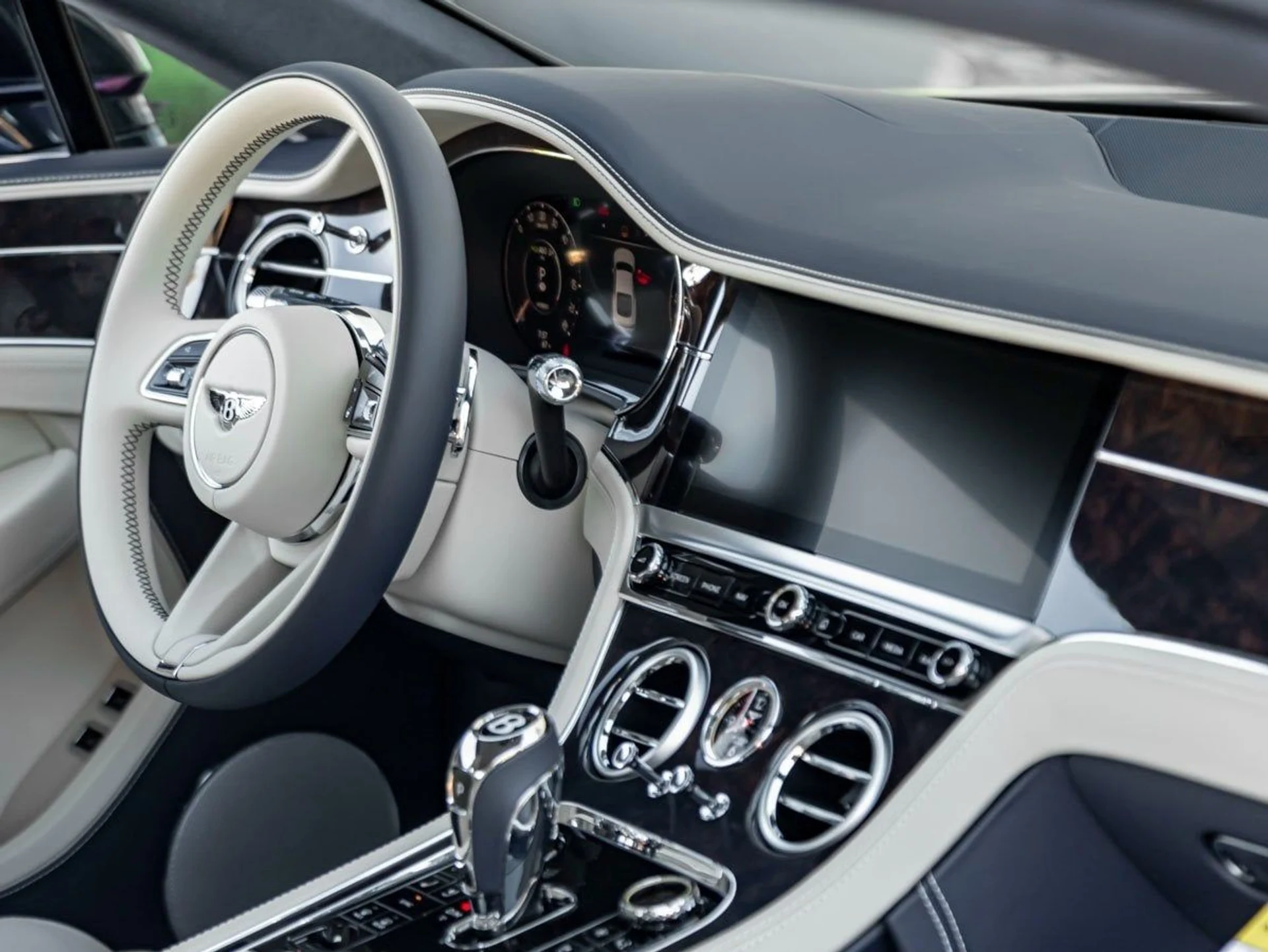 mph025_2337177363_26_6be3363b4b