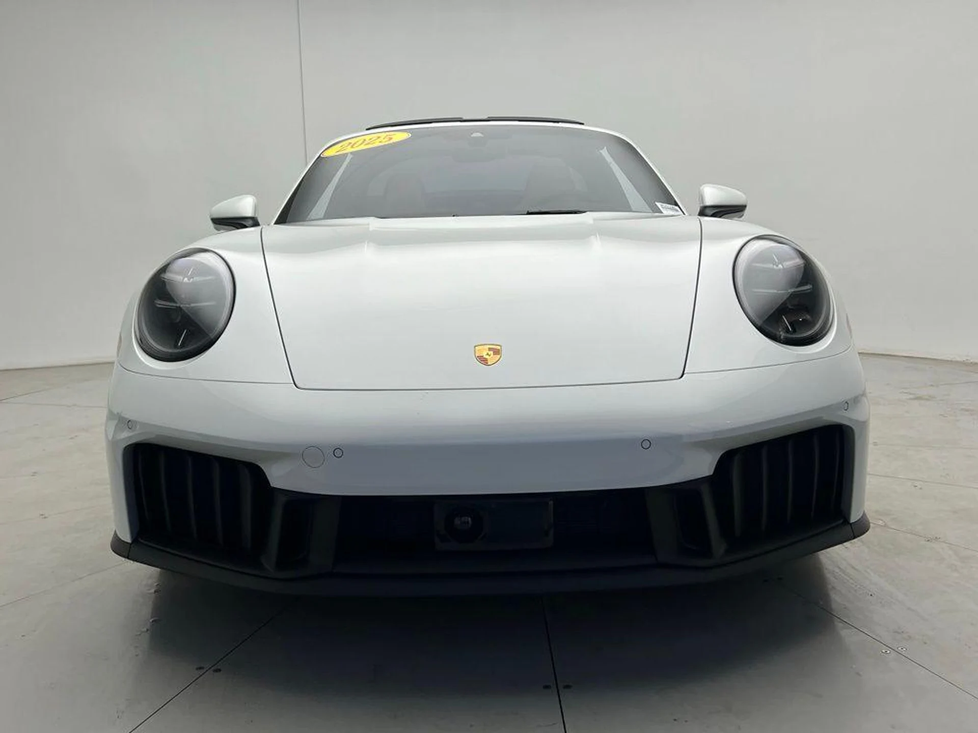 mph025_2341197464_he6i9su_Hosva_trl8pbmuzwz6xw_29a51ad3b5