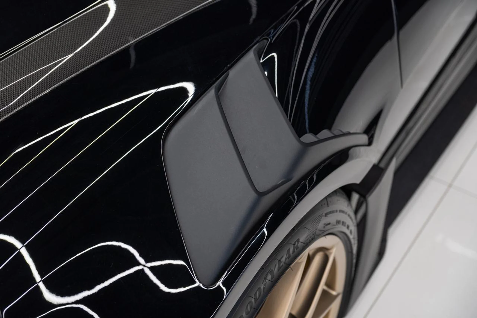 mph025_2346179295_037806b67d4698714676302f46a8cd87_58a2415960