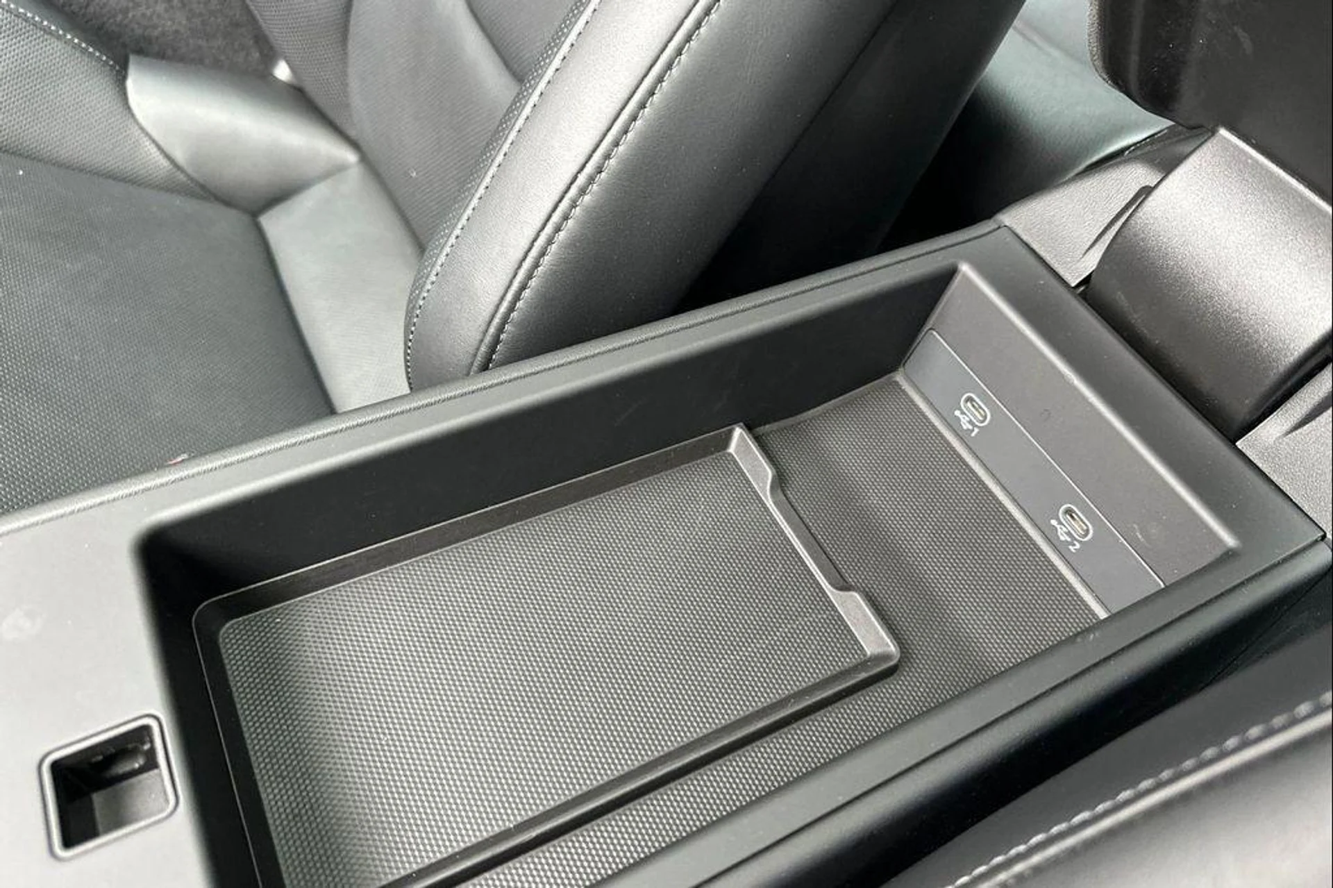 mph025_2359997292_6ctr_Bs_Io_T_Uhm_N4_Fb_Vg9_N_Hq_D5_Ti4_54f8a9b1ba