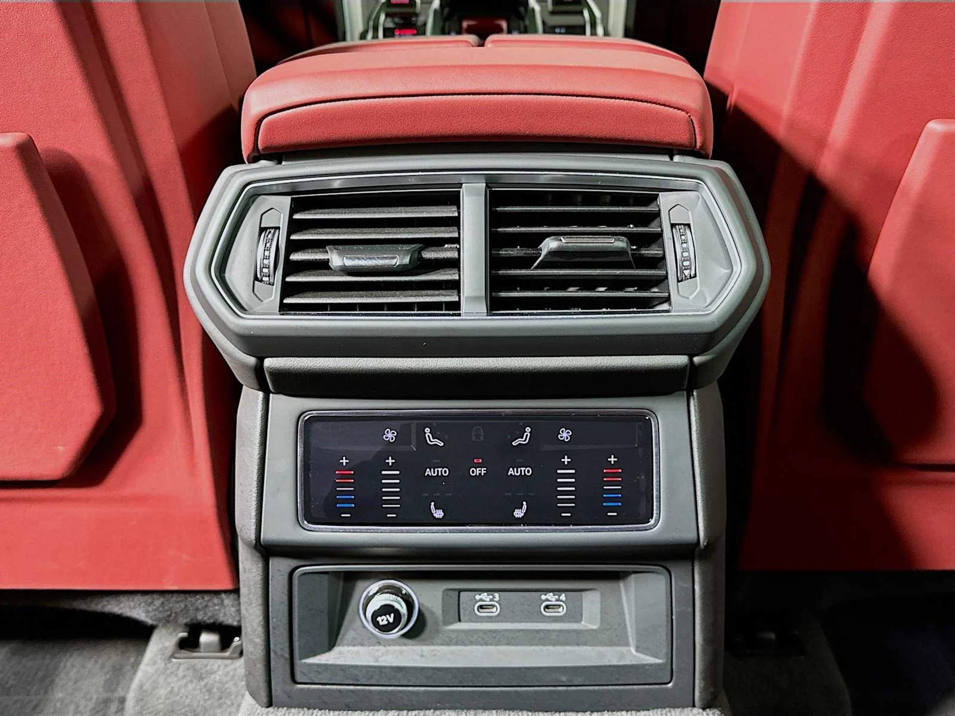 mph025_2366939499_3e551ab9835bf41481e42dbf997d90f3_cc8798fd2a