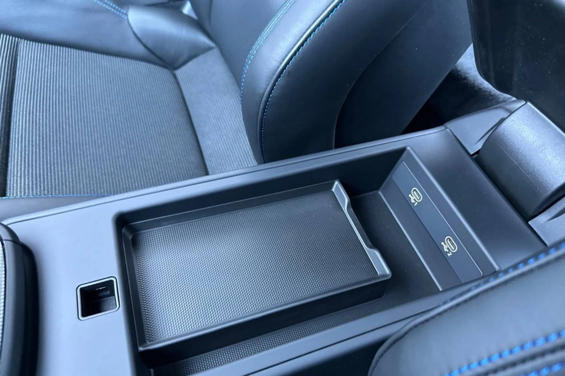 mph025_2367515941_1280_019329a29b