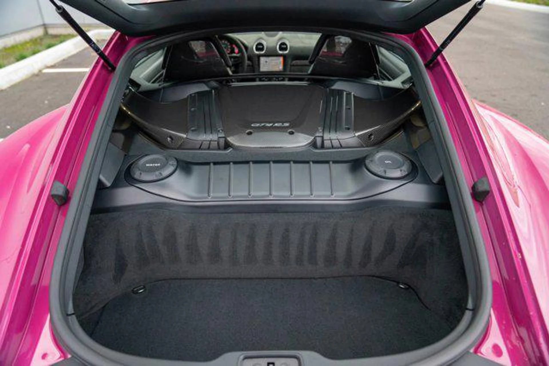 mph025_2369606348_u_ZA_7h7_Bz_G1p6_BZ_s7_Kf_Uq_Hv_Pq_HQ_aa724b27d7