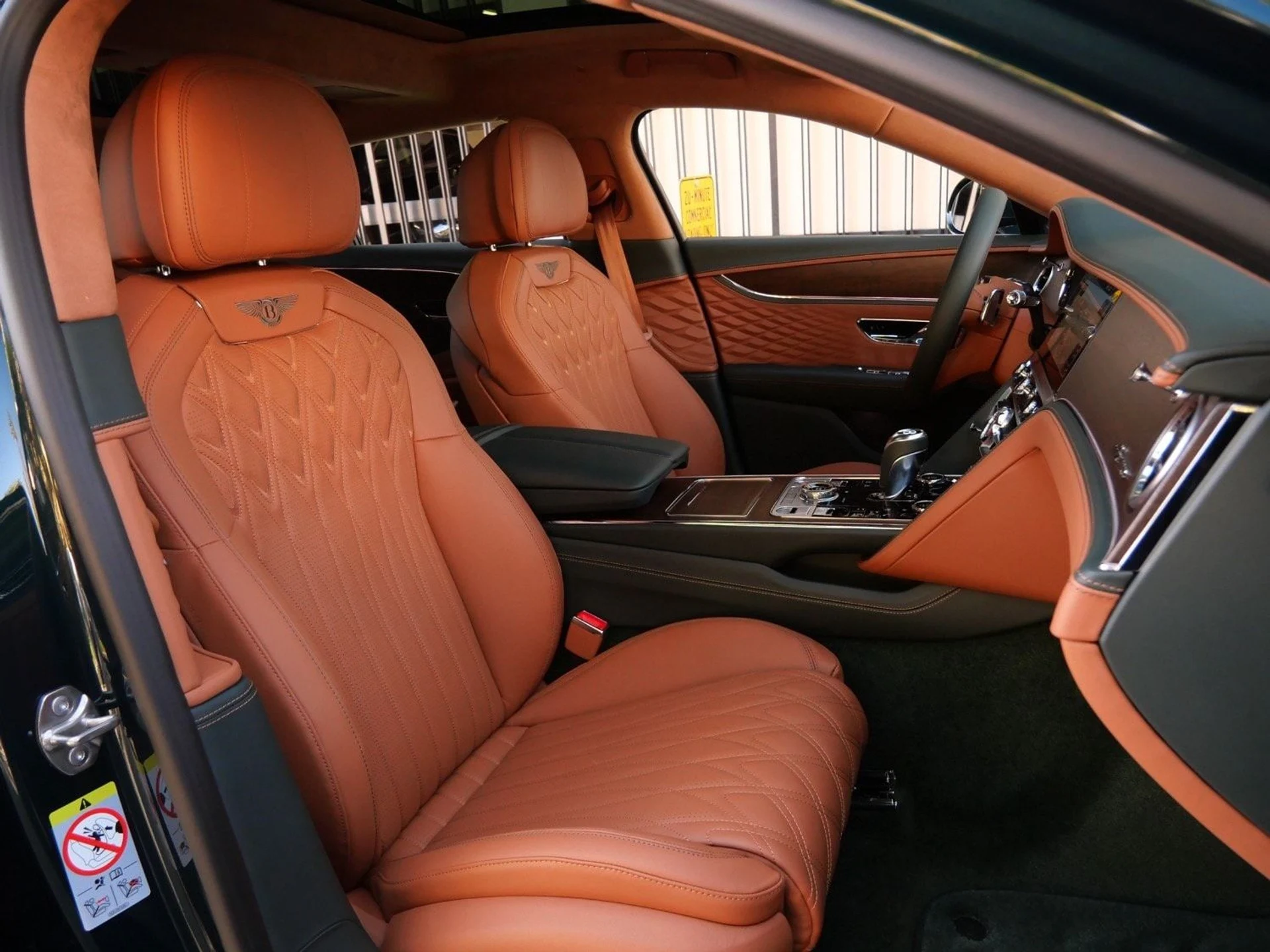 mph025_2374987408_f3cd000501349c9b236cf47bdcf4186cx_c2507a8f5a