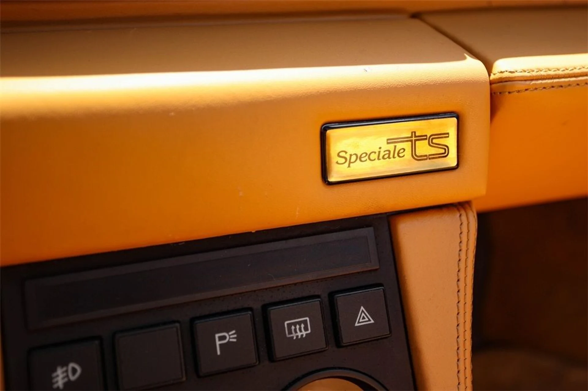 mph025_2388130462_06a596374d1b307deee4f294fdd2bac8_efbc8f9471