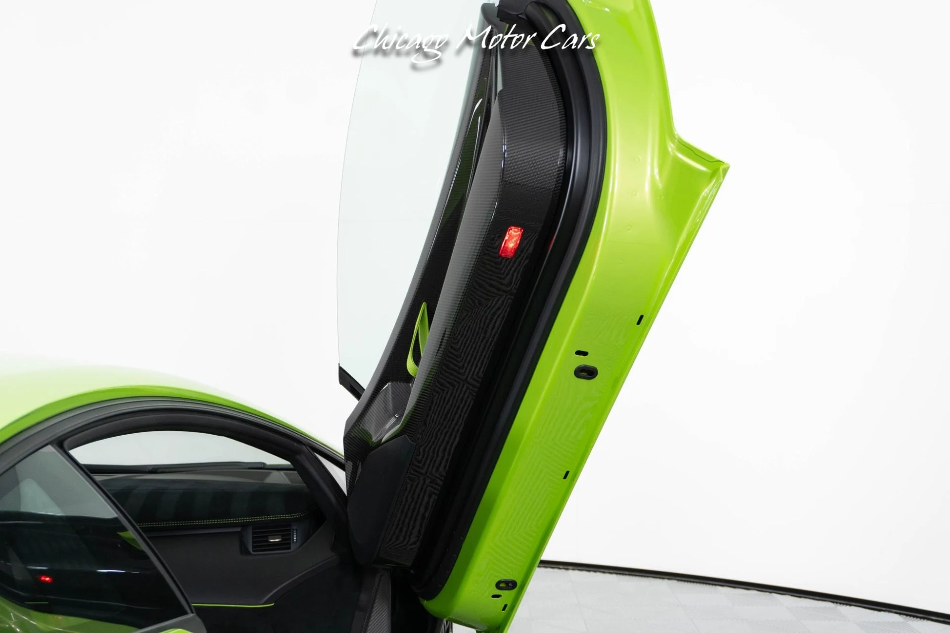 mph025_2392960503_13081_p26_l_827af485a8