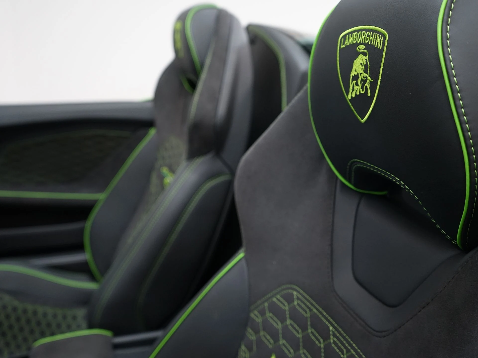 mph025_2406616748_081c7e4d068e17f0765bfb712d970776x_c54e792ebe