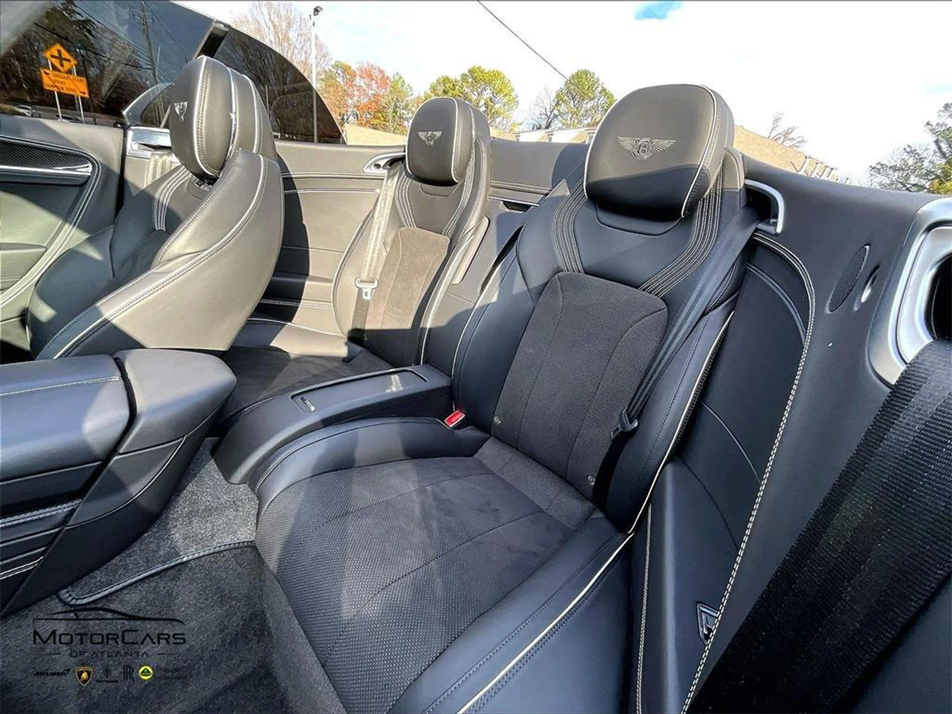 mph025_2409948947_JB_Xzo_9_C_Nd_Tm_H7e0_Vt_Yu_P3_Eh_CCE_e006656b33