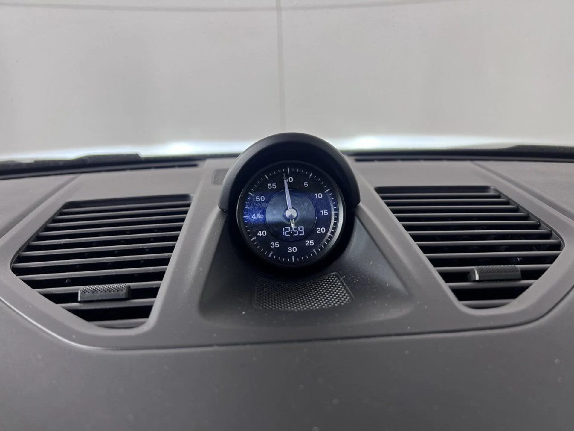 mph025_241084043_4bc5ca06443f7cdd55db22fcf313fba3_262597d6ff