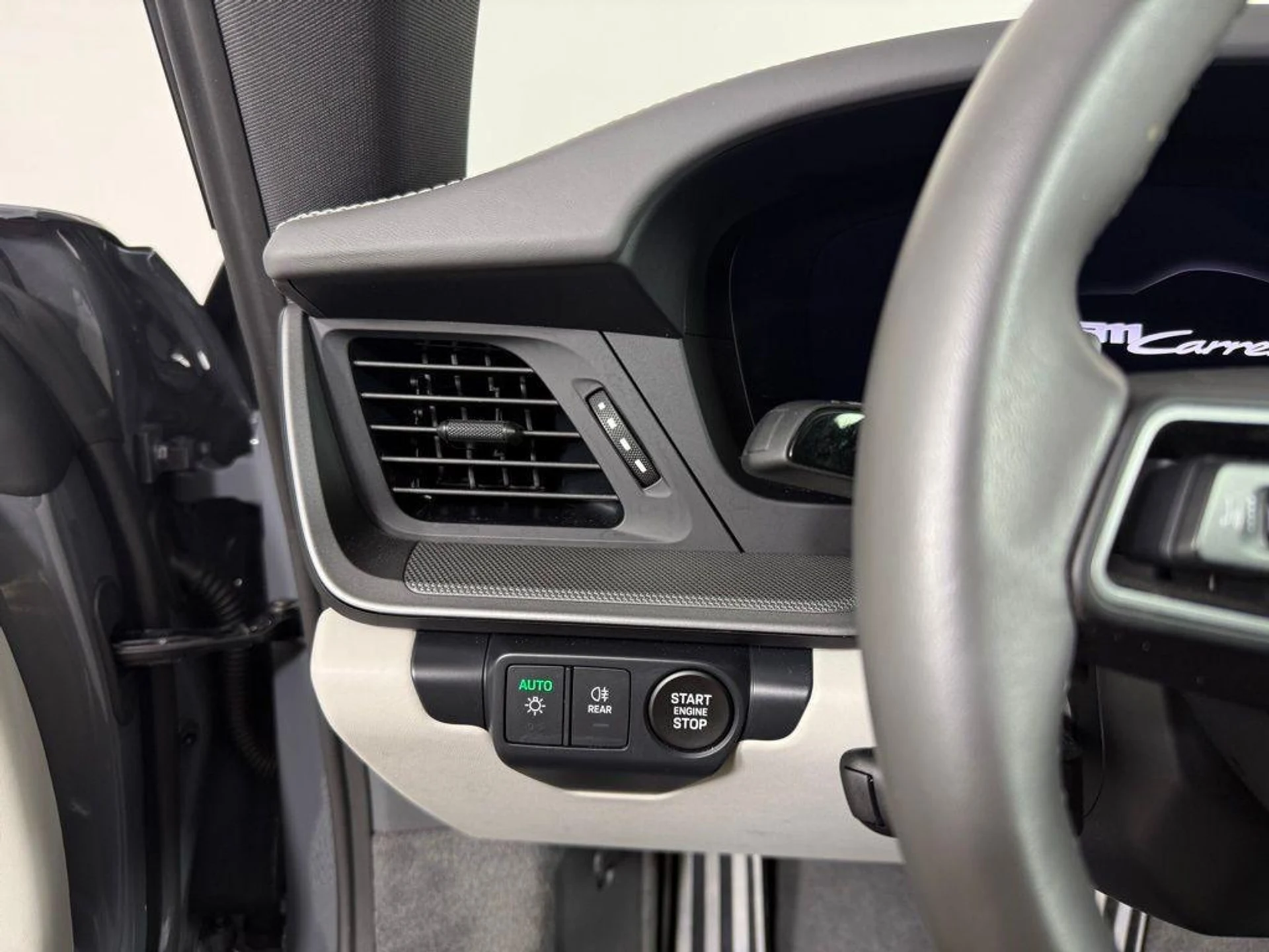 mph025_2418217158_P1a_Xa_K_IOZ_Nig3x_Vd_LRGI_pd_Ek_e886760bbc