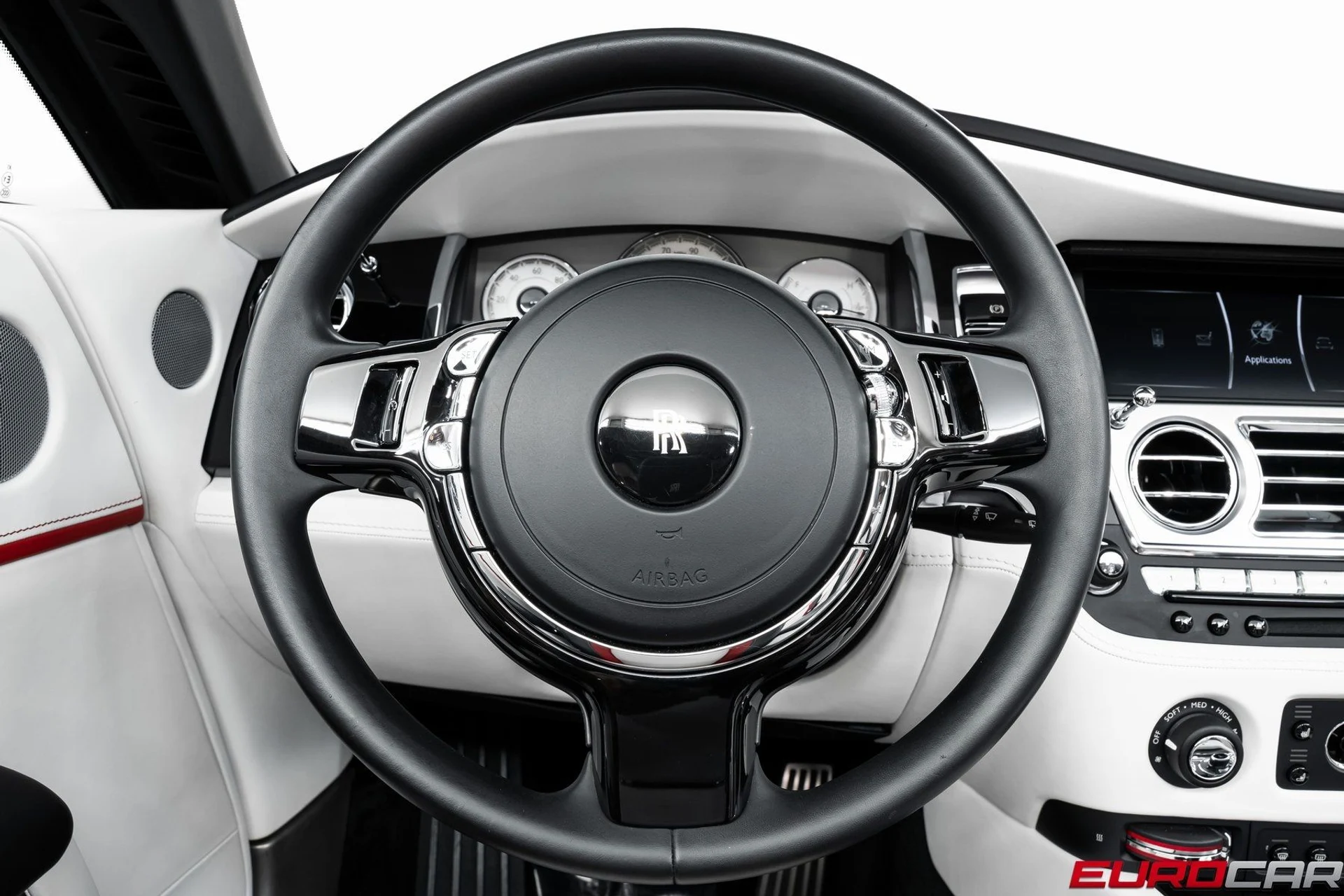 mph025_2419478169_image_26_70f4730945