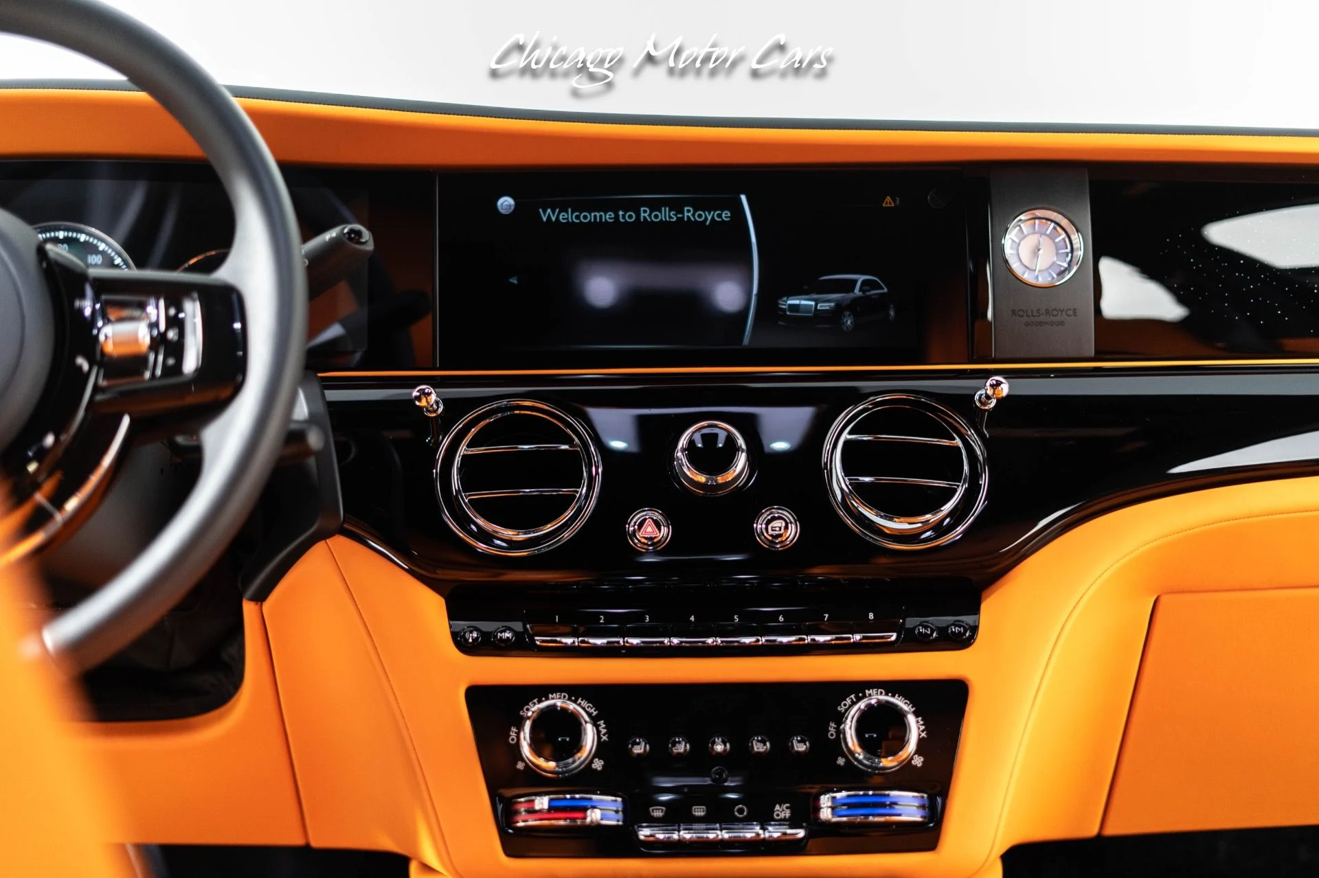 mph025_2421270334_12082_p26_l_0b21795e8e