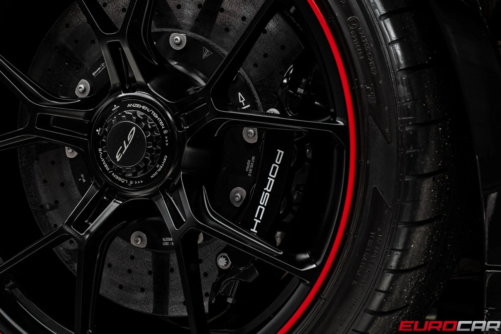 mph025_2424182388_image_26_d2102a427b