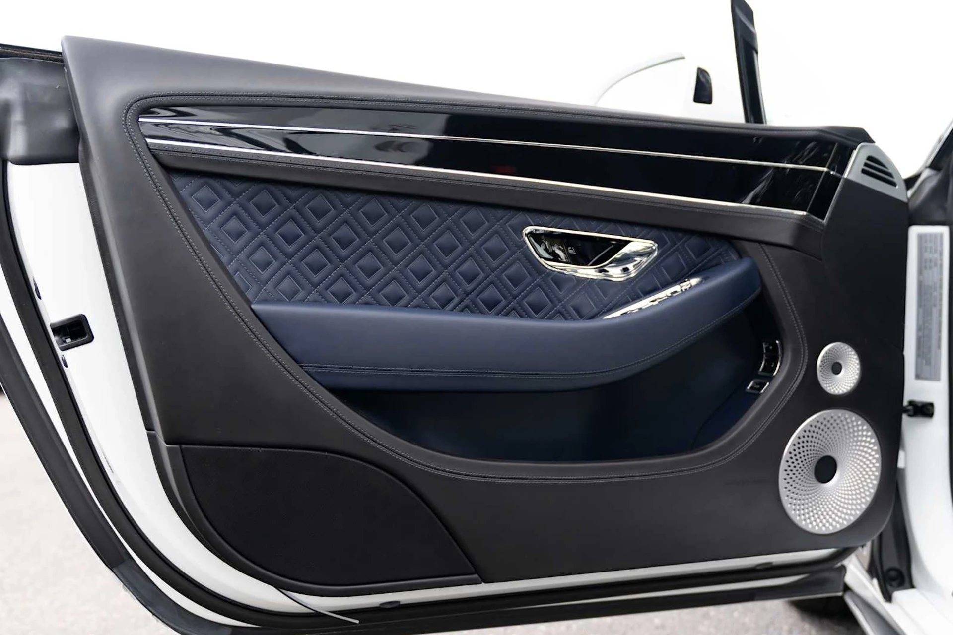 mph025_2427434289_f802dc407752e0a1e42e6da4576c9788x_b48b2ceb3a