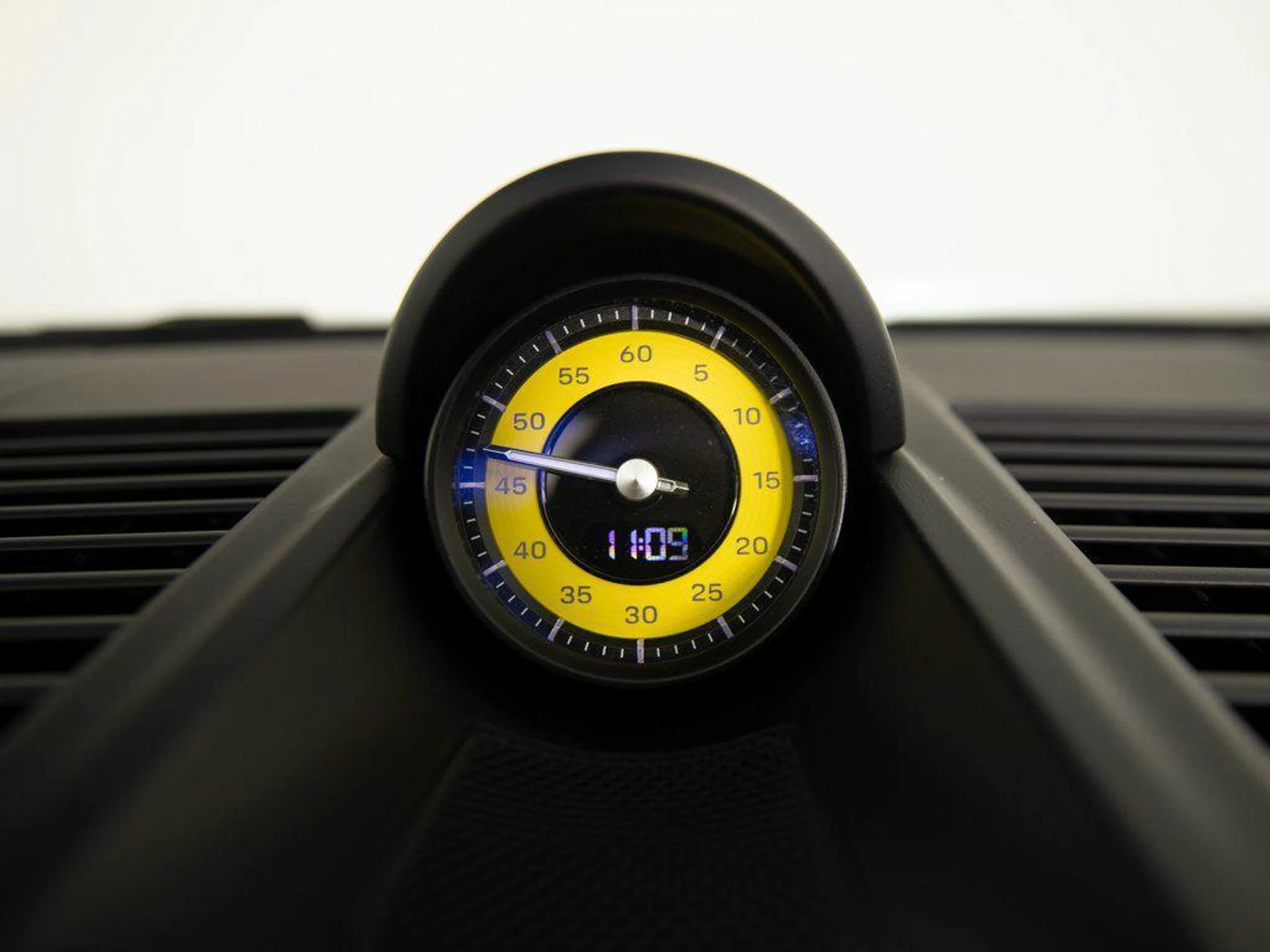 mph025_2427939776_e219x_UIHW_Qa0_P4_V9_Ea_Z2ai_GQT_7o_09ae396311