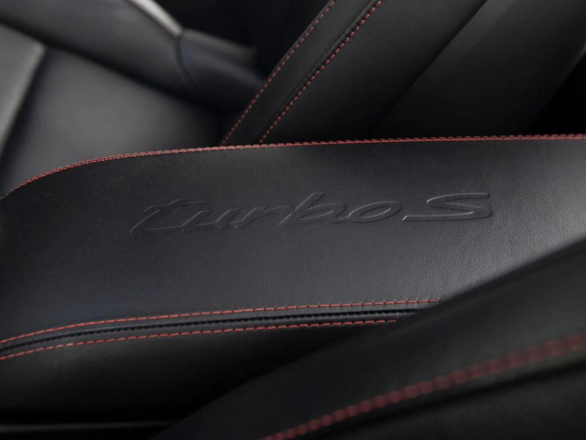 mph025_2427955206_e_Sga_ZFBE_Rnjmm_Jts9q9_K_Xbjz_K_Ik_98825402b8