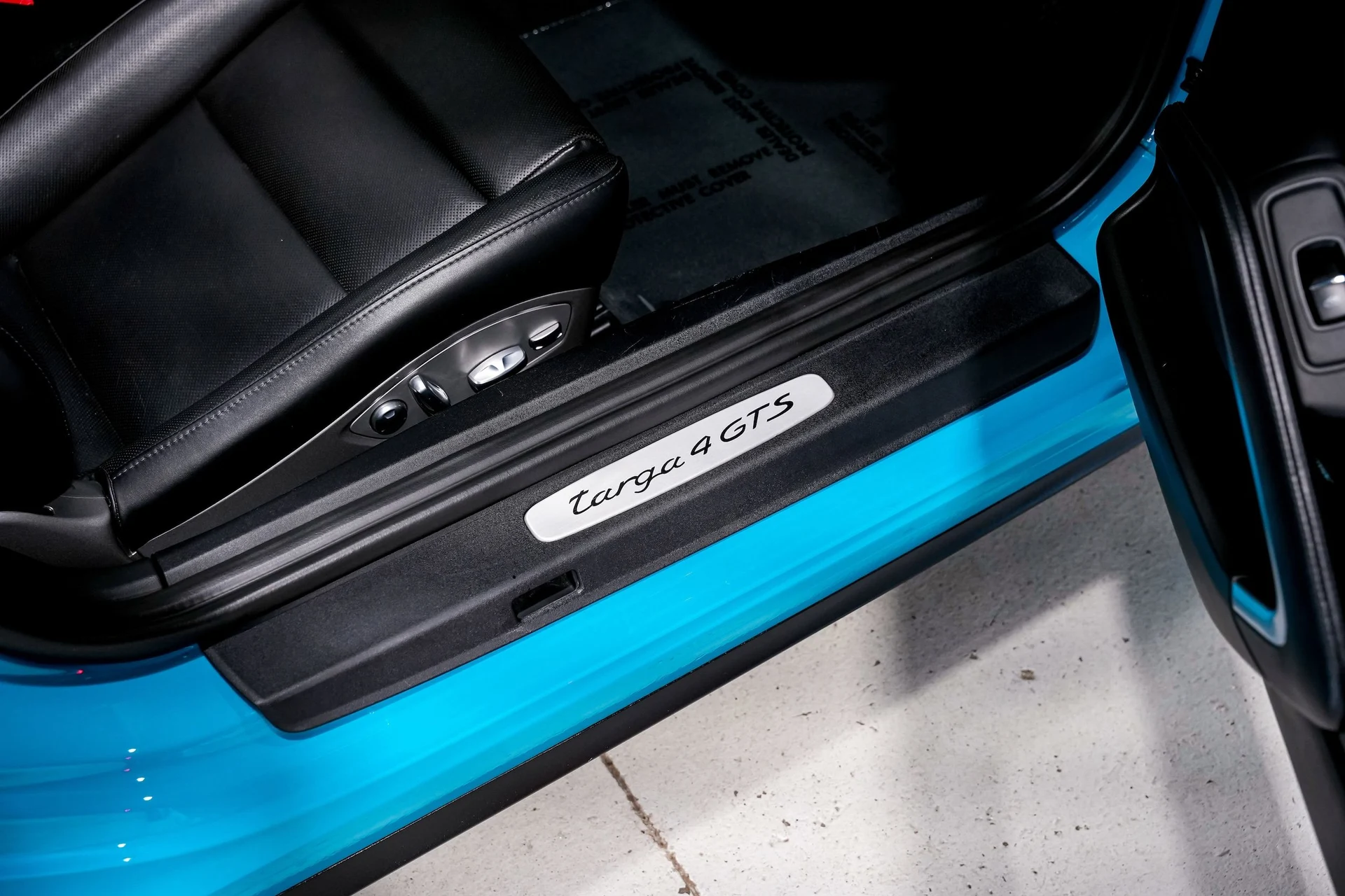 mph025_2428519637_b6aeadc4c36b9581876e58c8d7d3048ax_74525767ac